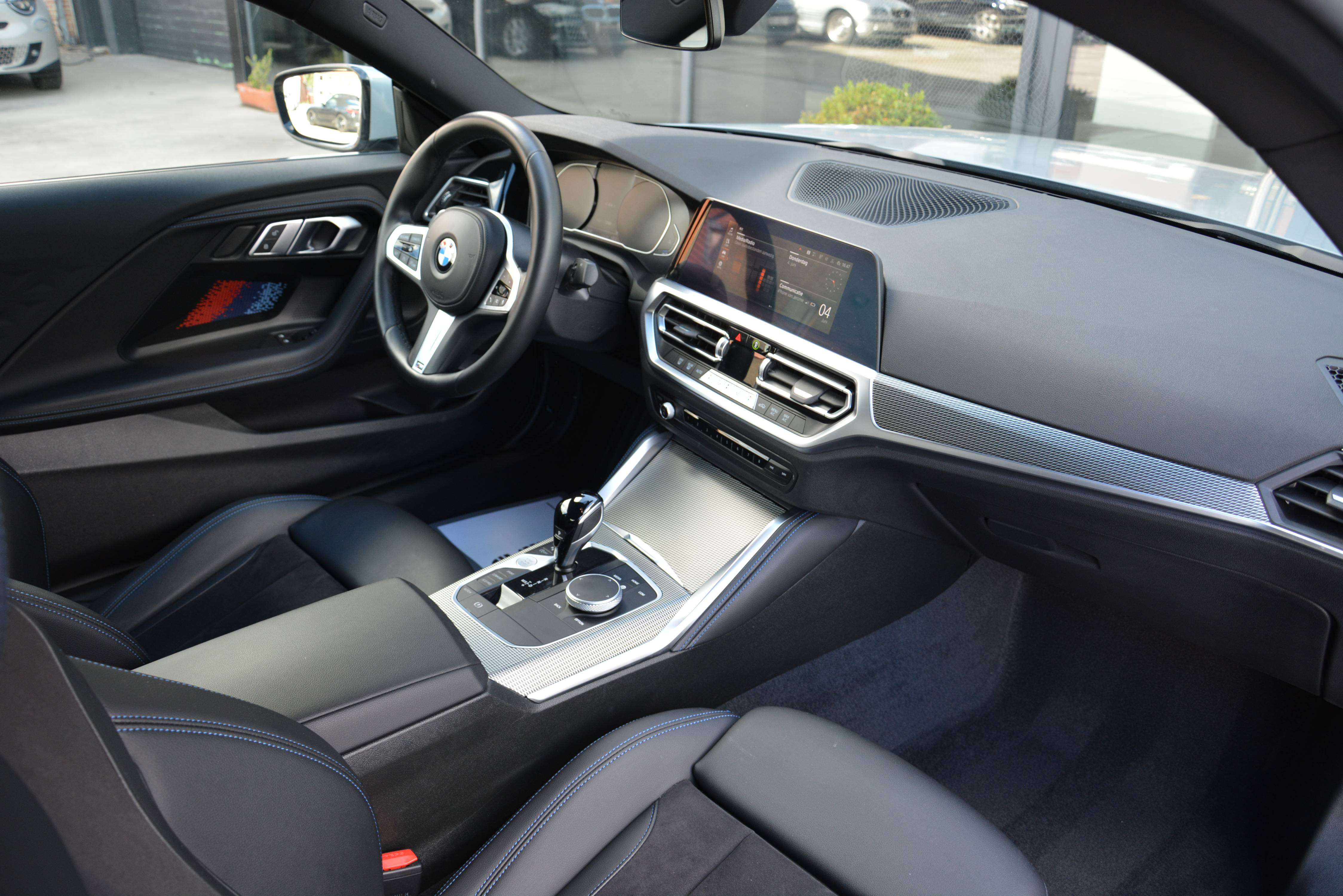 BMW 220 i Coupé M-Sport Pro