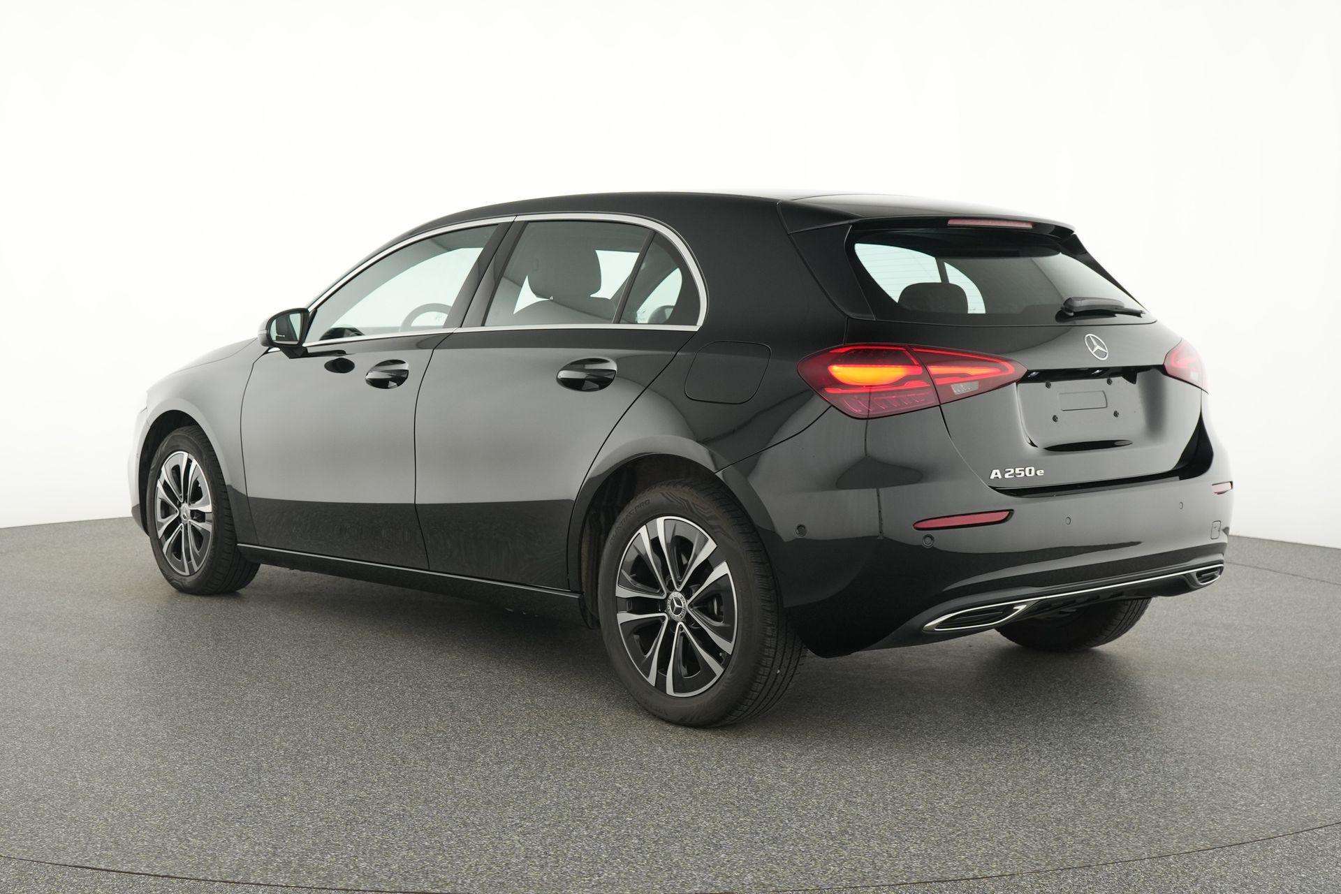 Mercedes-Benz A 250 e Business Line A 250 e Business Line