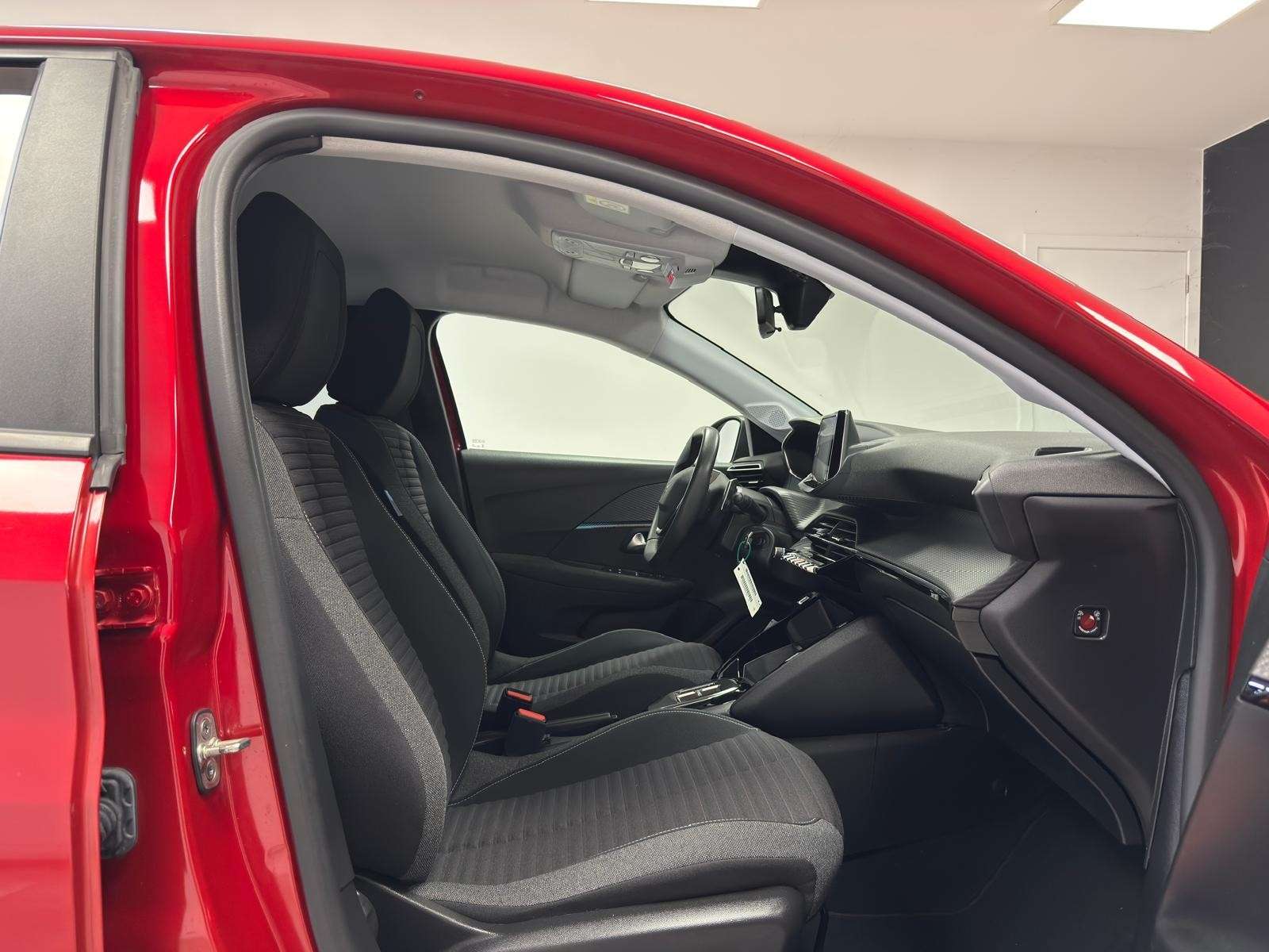 Peugeot 208 GPS**BOITE AUTO**CRUISE**GARANTIE 12MOIS