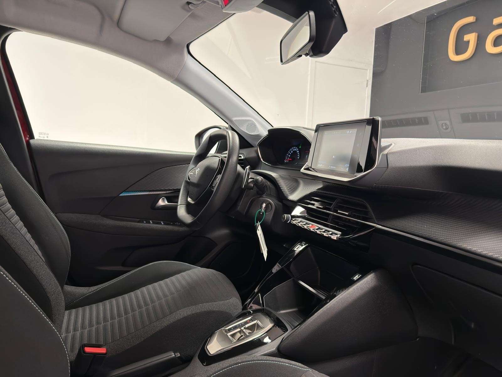 Peugeot 208 GPS**BOITE AUTO**CRUISE**GARANTIE 12MOIS