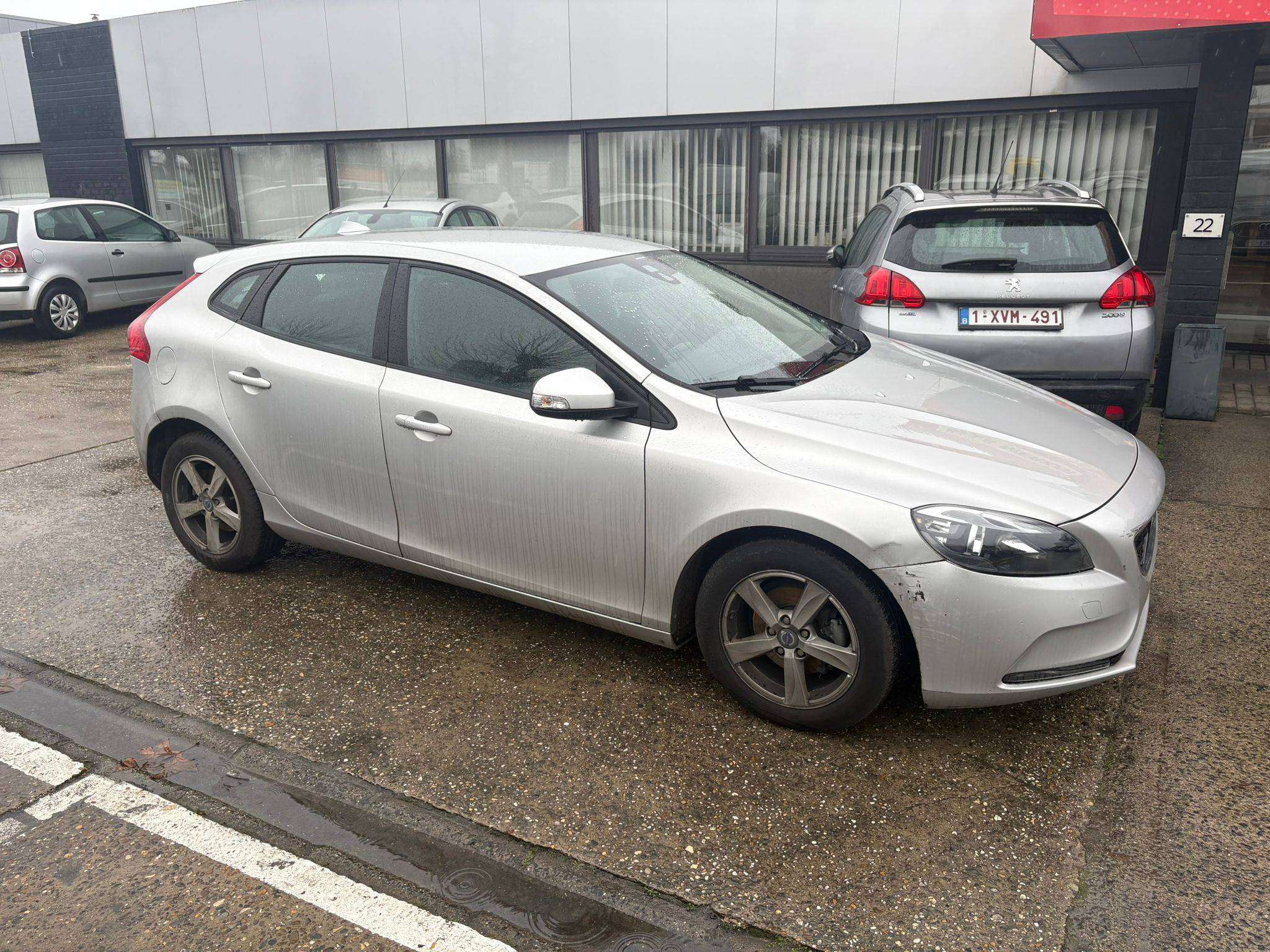Volvo V40 1.6 D2 Momentum/BJ. 2013/KM.158.500