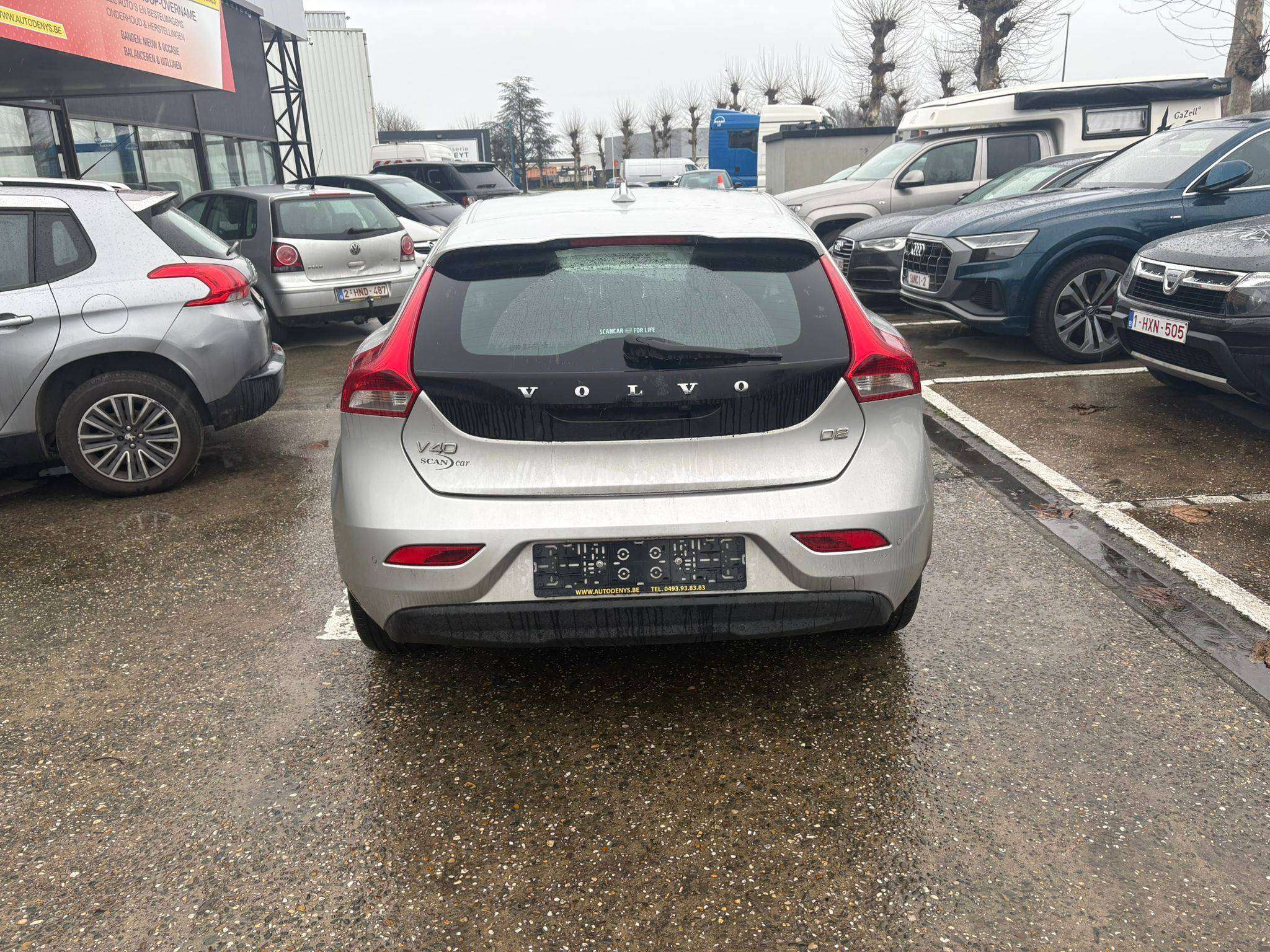 Volvo V40 1.6 D2 Momentum/BJ. 2013/KM.158.500