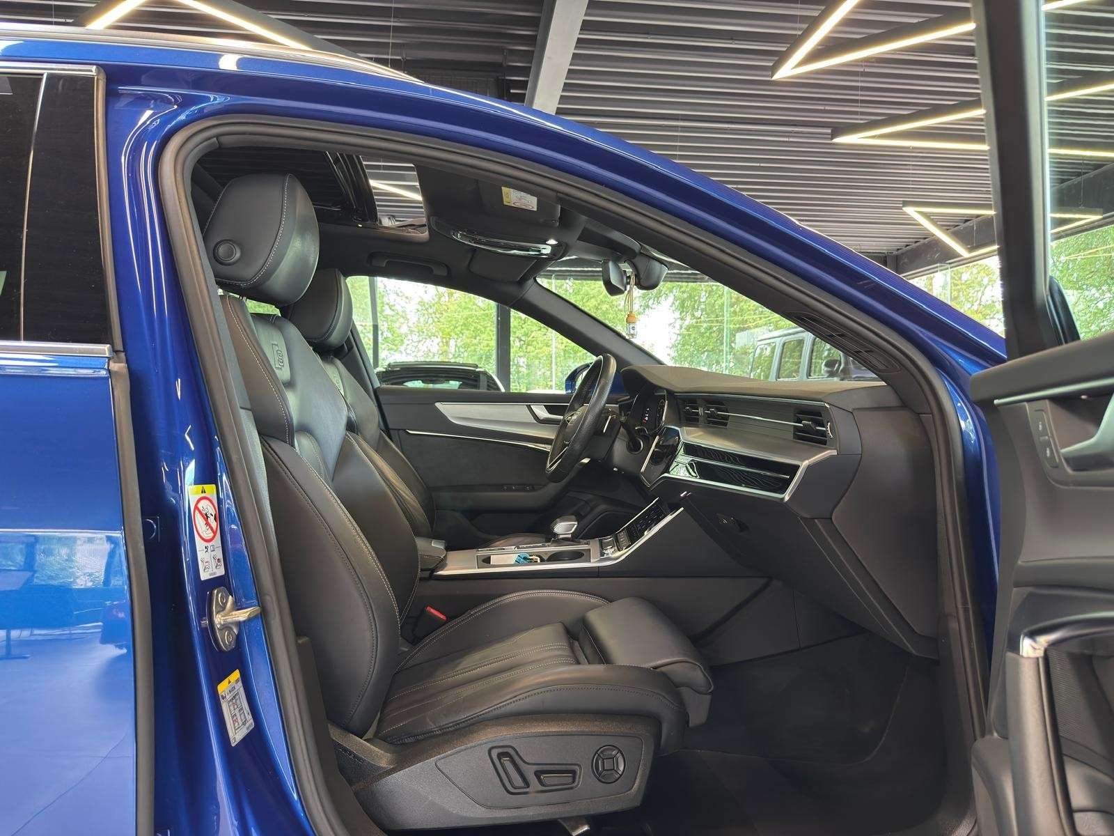 Audi A6 Avant PHEV 55 TFSI S line**TVA**Toit Ouvrant**Boit