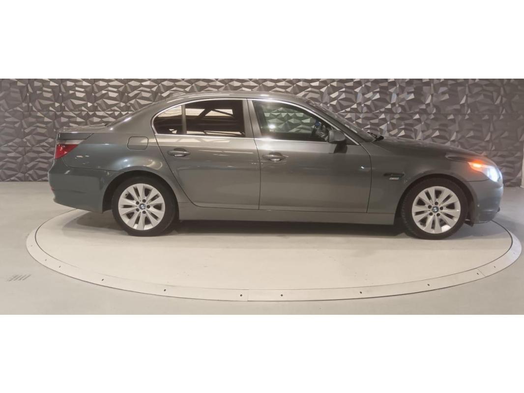 Bmw Serie 5 520d DPF Sport BERLINE E60 PHASE 1