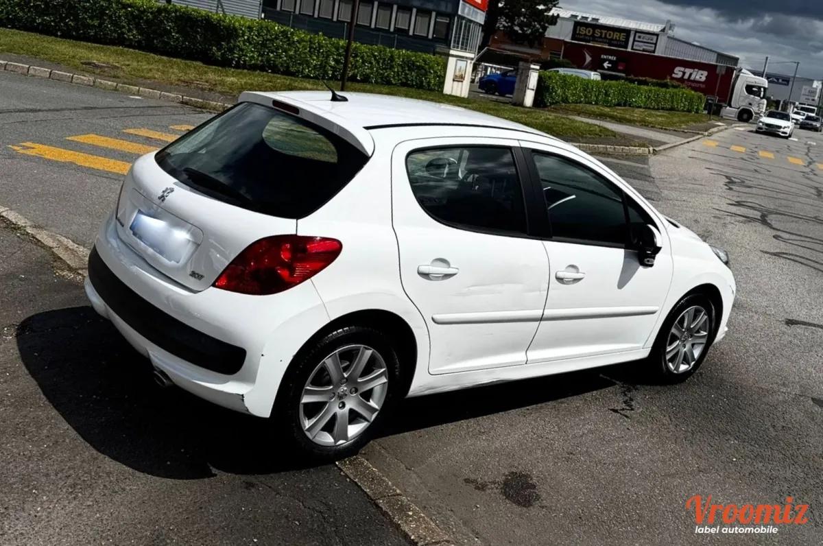 Peugeot 207 1.6i 110CV SPORT 1 ERE MAIN ENTRETIEN COMPLET