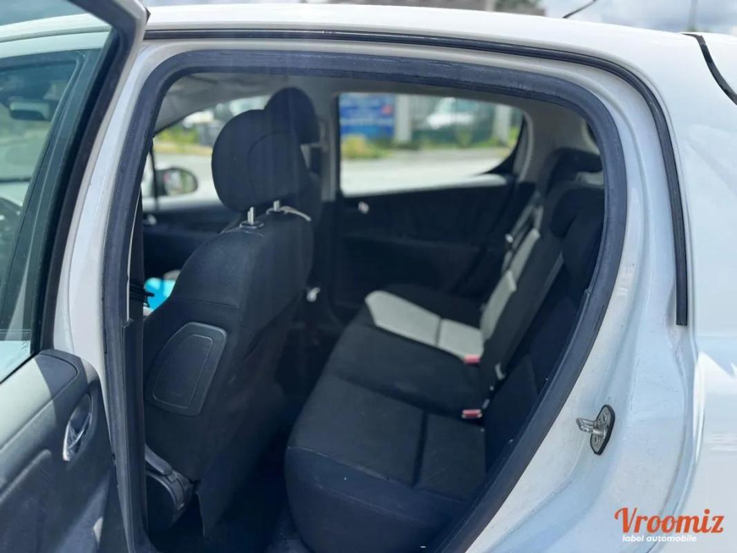 Peugeot 207 1.6i 110CV SPORT 1 ERE MAIN ENTRETIEN COMPLET