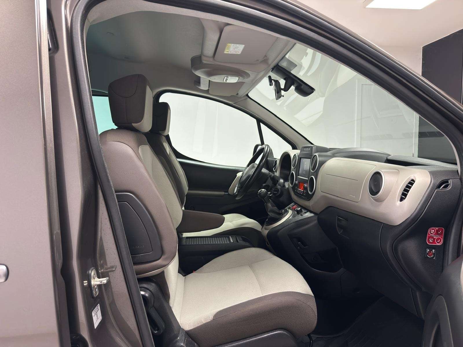 Citroen Berlingo GPS**CAMERA**CRUISE**CLIM AUTO**GARANTIE
