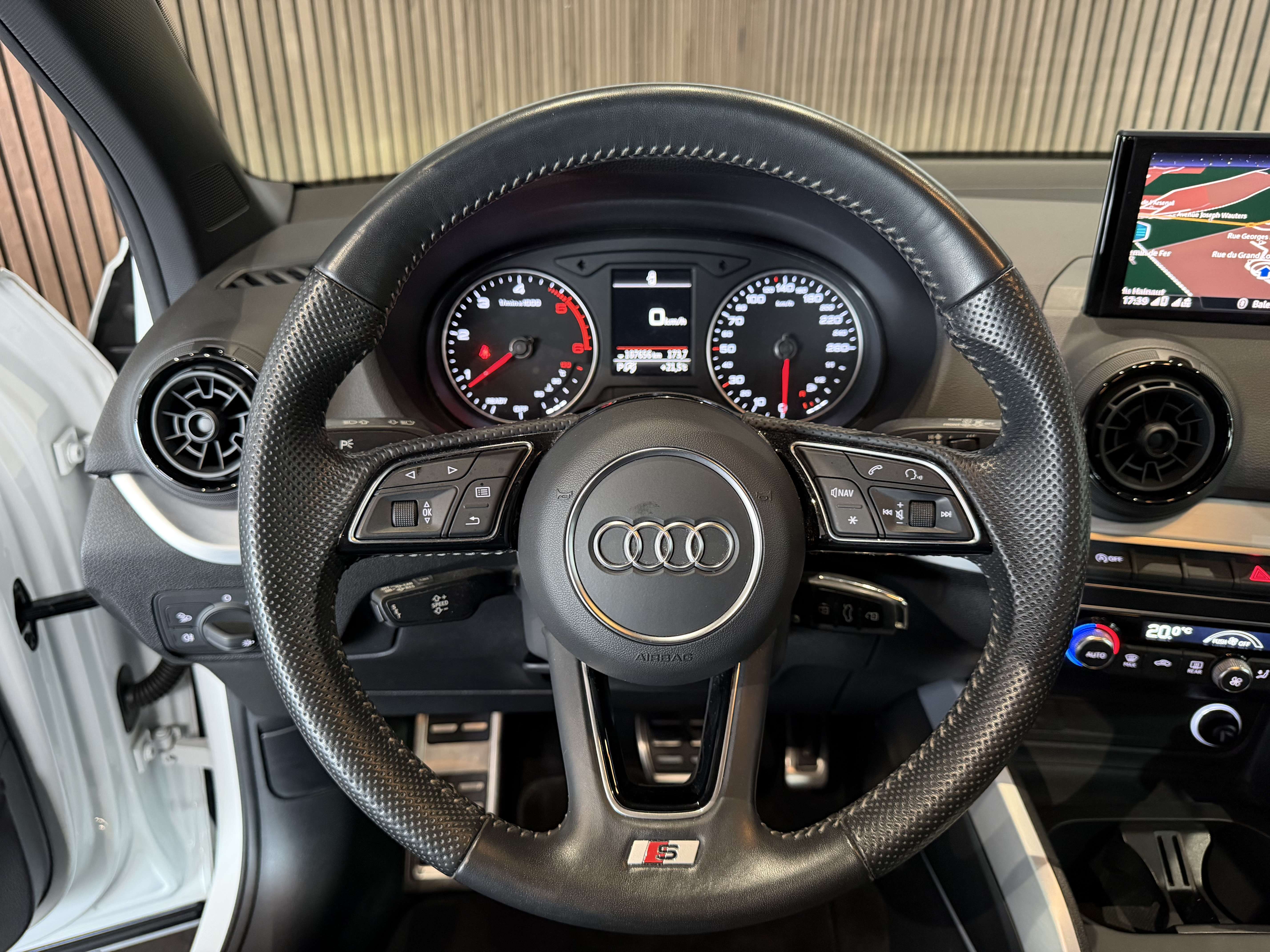 Audi Q2 1.6 TDi S Line S tronic - GARANTIE 12MOIS
