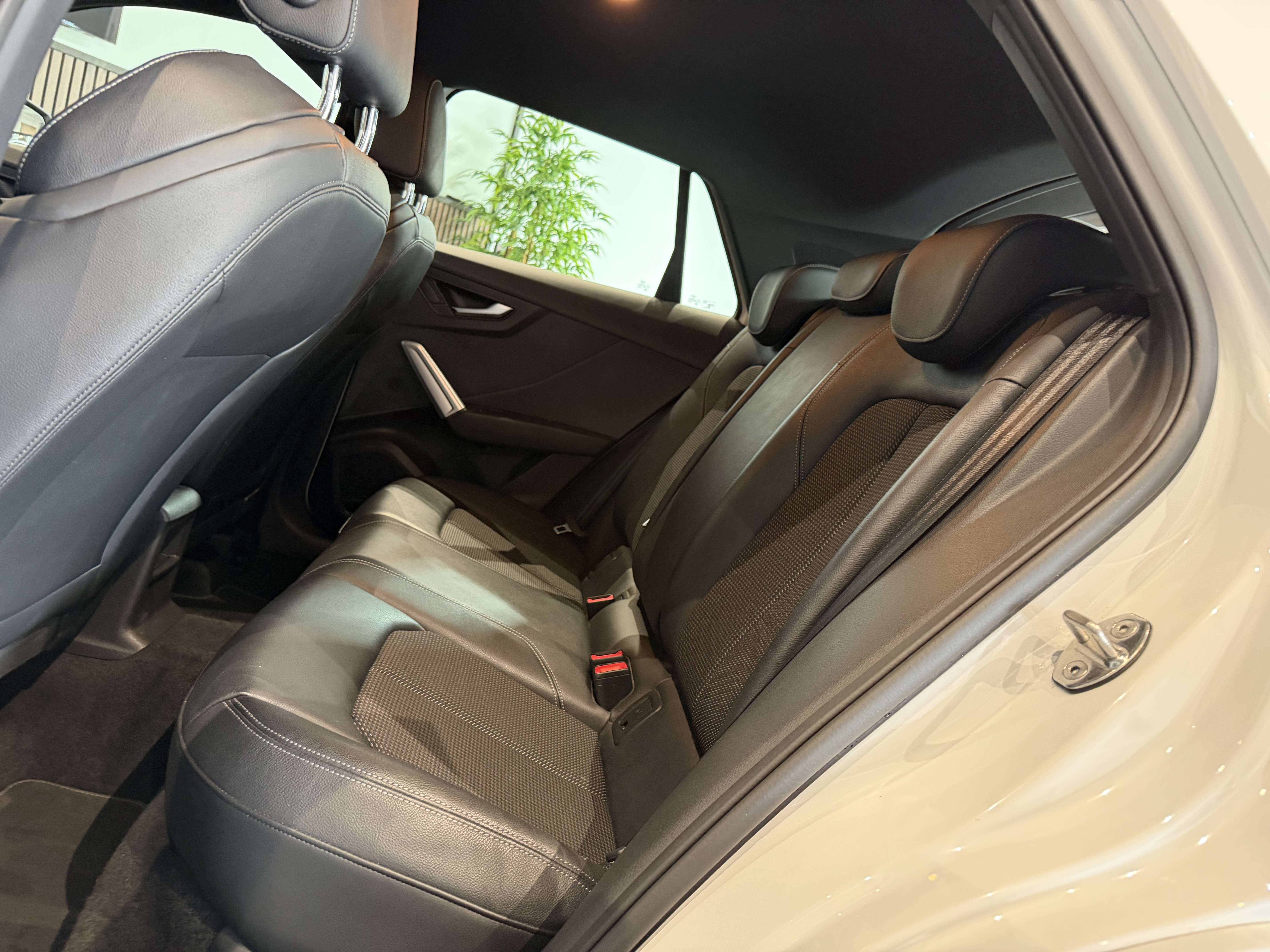 Audi Q2 1.6 TDi S Line S tronic - GARANTIE 12MOIS