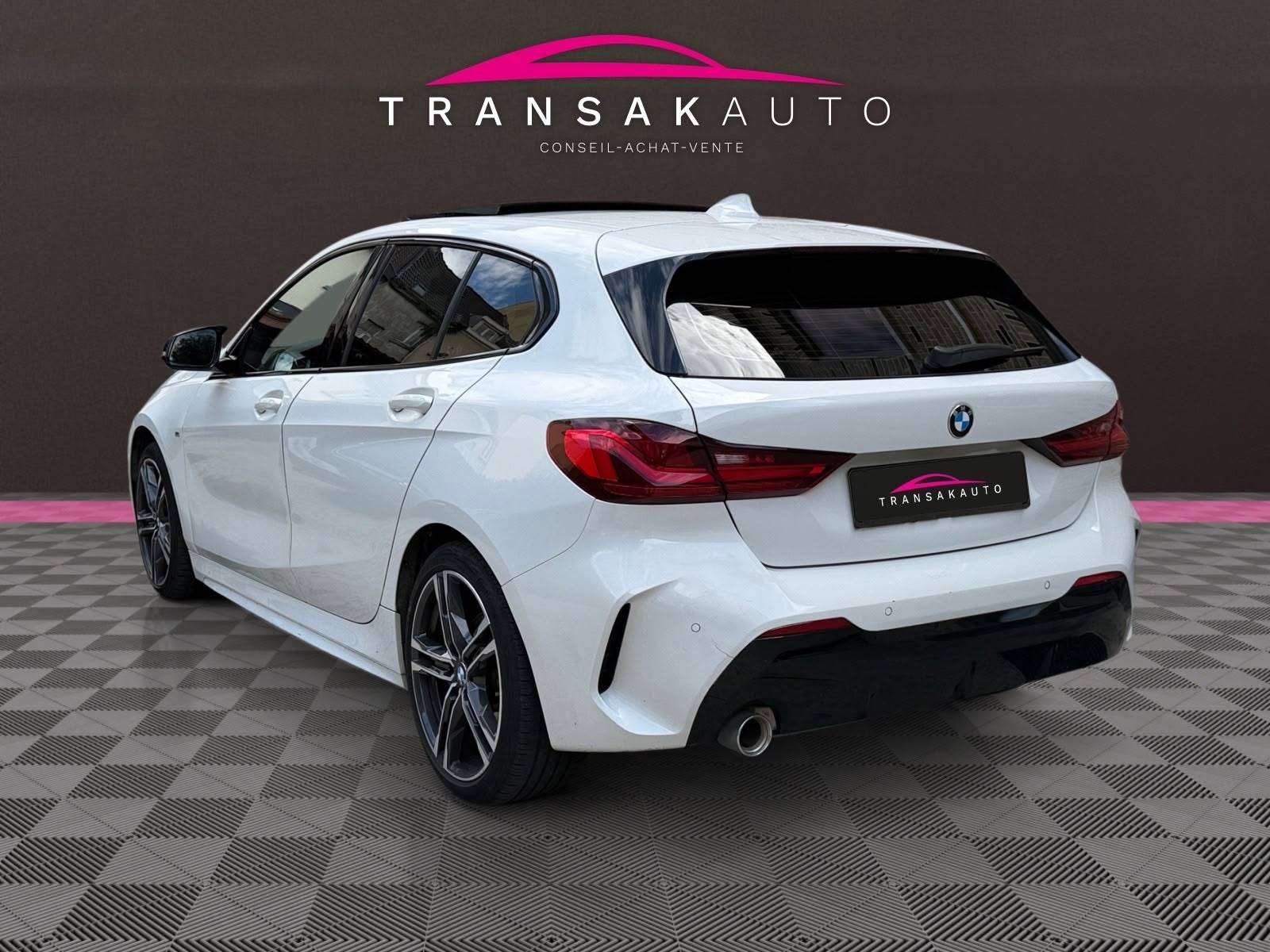 BMW 118 118iA / Toit panoramique / Pack M / Auto / Garantie 12 Mois Bmw
