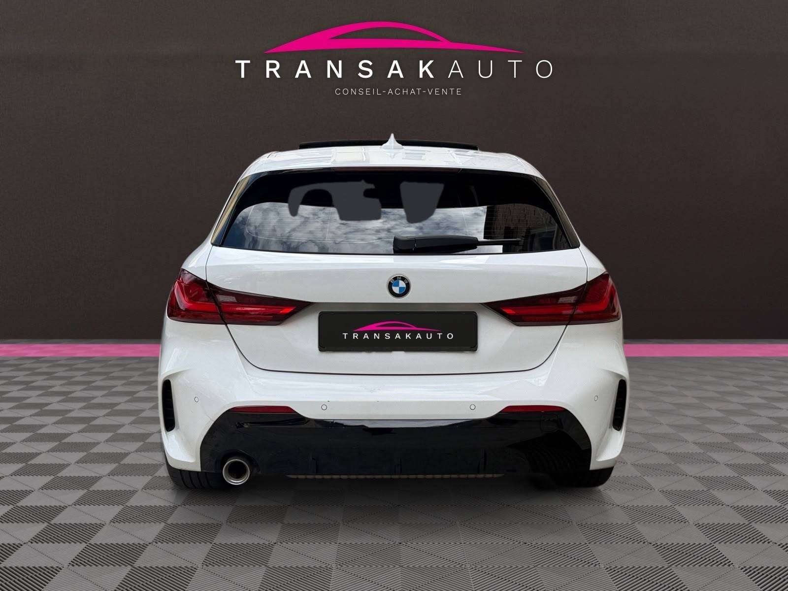BMW 118 118iA / Toit panoramique / Pack M / Auto / Garantie 12 Mois Bmw