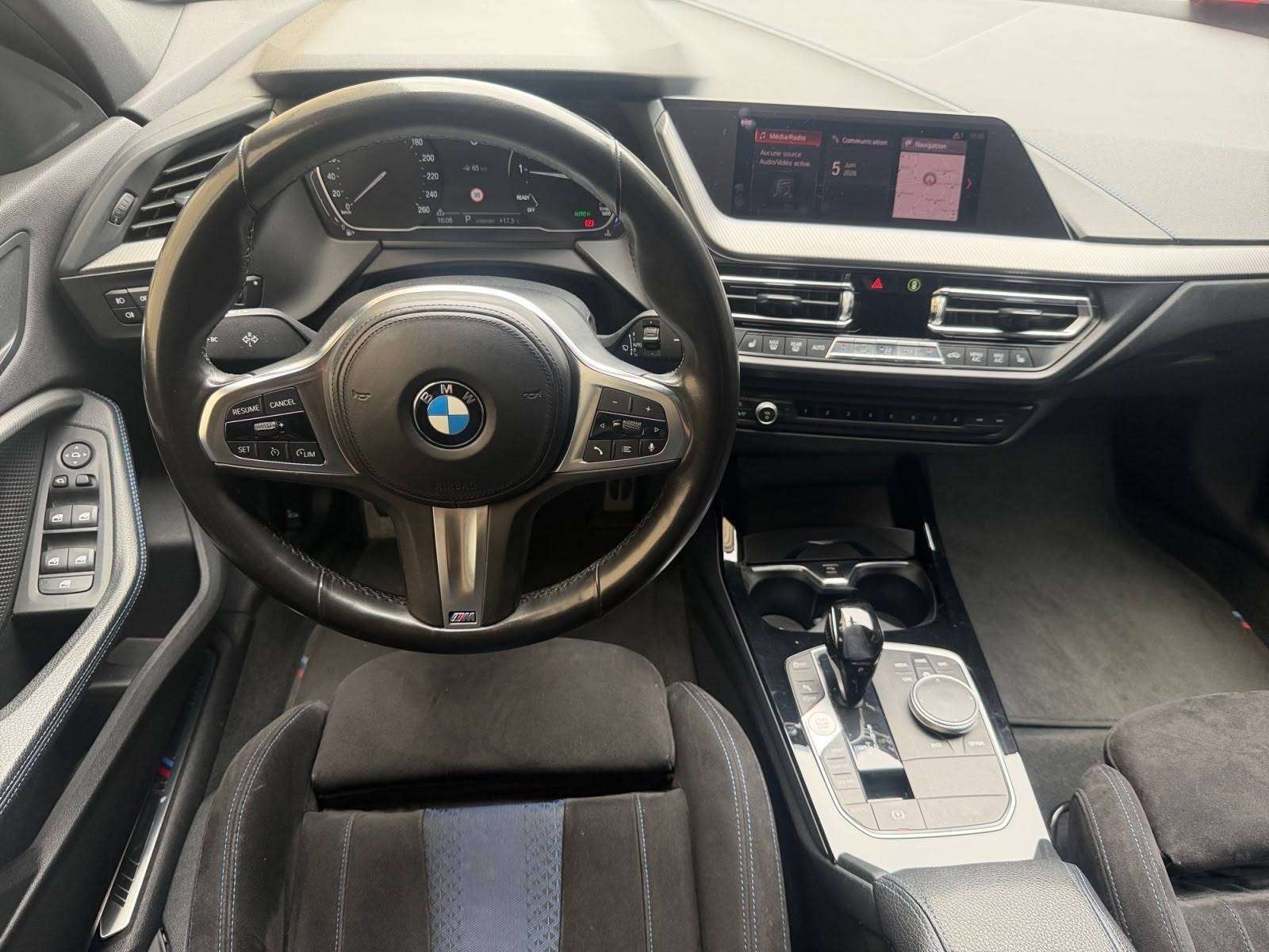 BMW 118 118iA / Toit panoramique / Pack M / Auto / Garantie 12 Mois Bmw