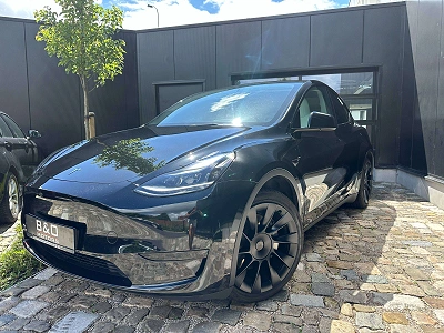 Tesla Model Y Model Y /WIT LEDER/TREKHAAK/20"ALU/26.860+BTW Tesla garantie tot 01/2031