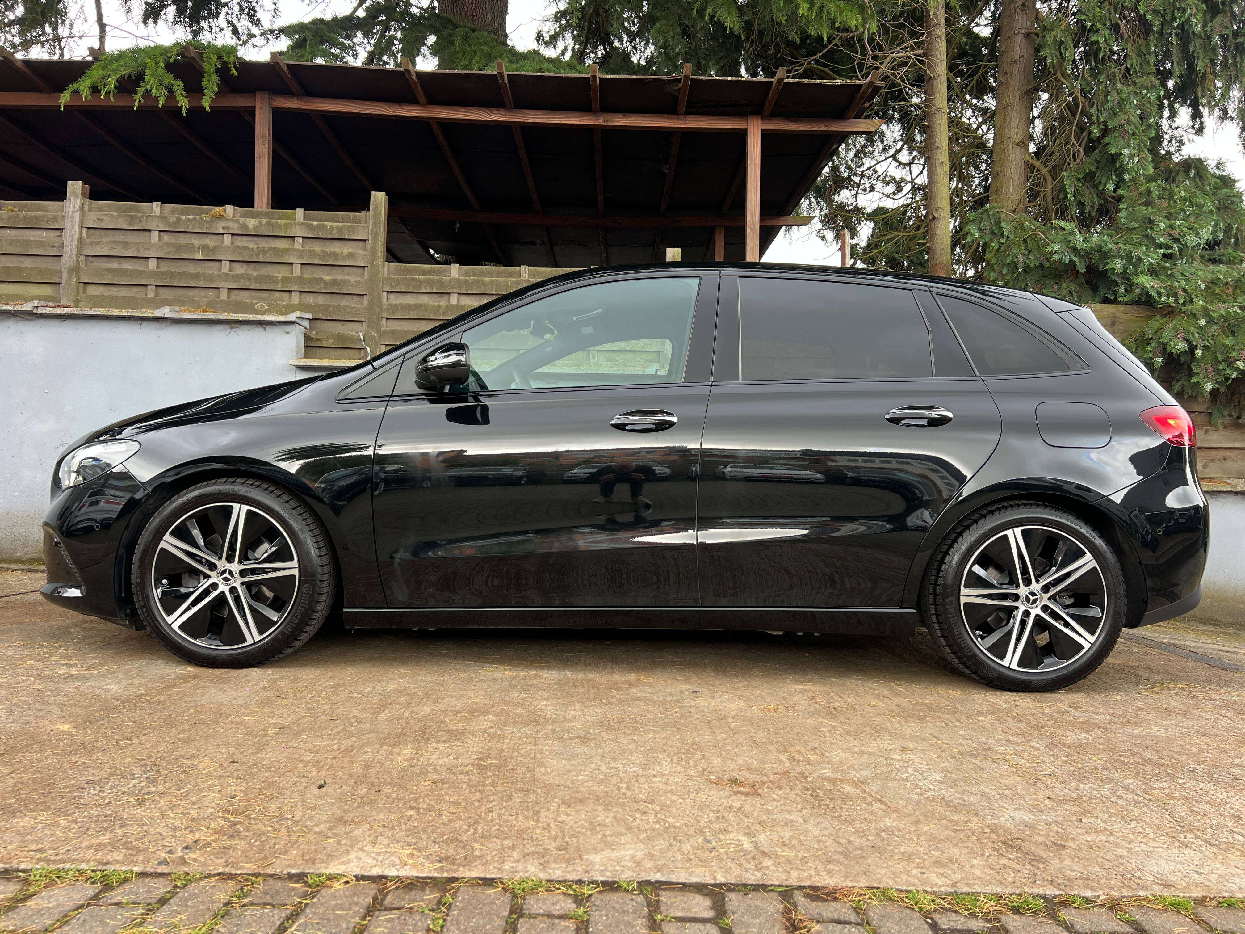 Mercedes-Benz B 200 Sport Line 163cv automatique 8 vit