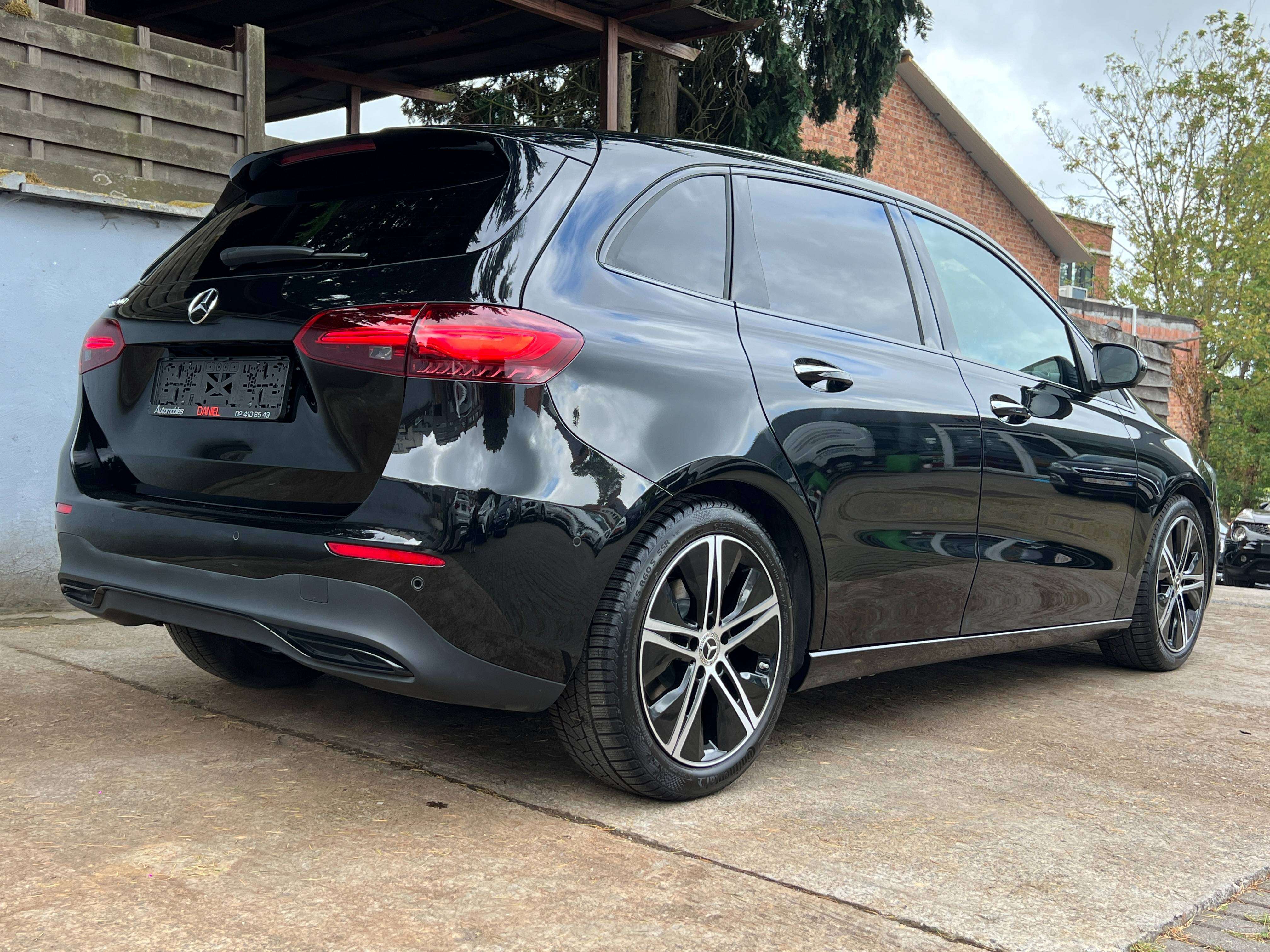 Mercedes-Benz B 200 Sport Line 163cv automatique 8 vit