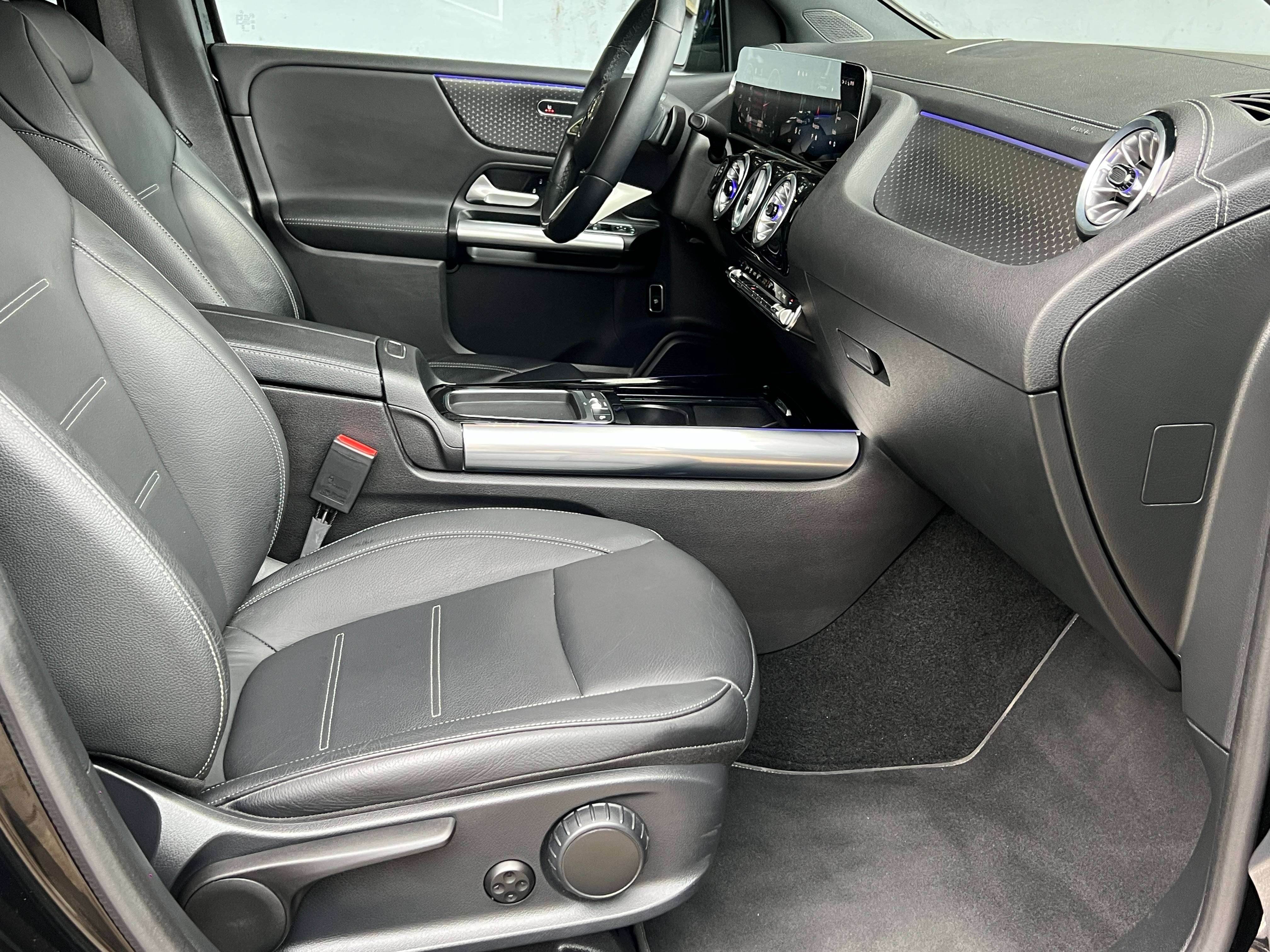 Mercedes-Benz B 200 Sport Line 163cv automatique 8 vit