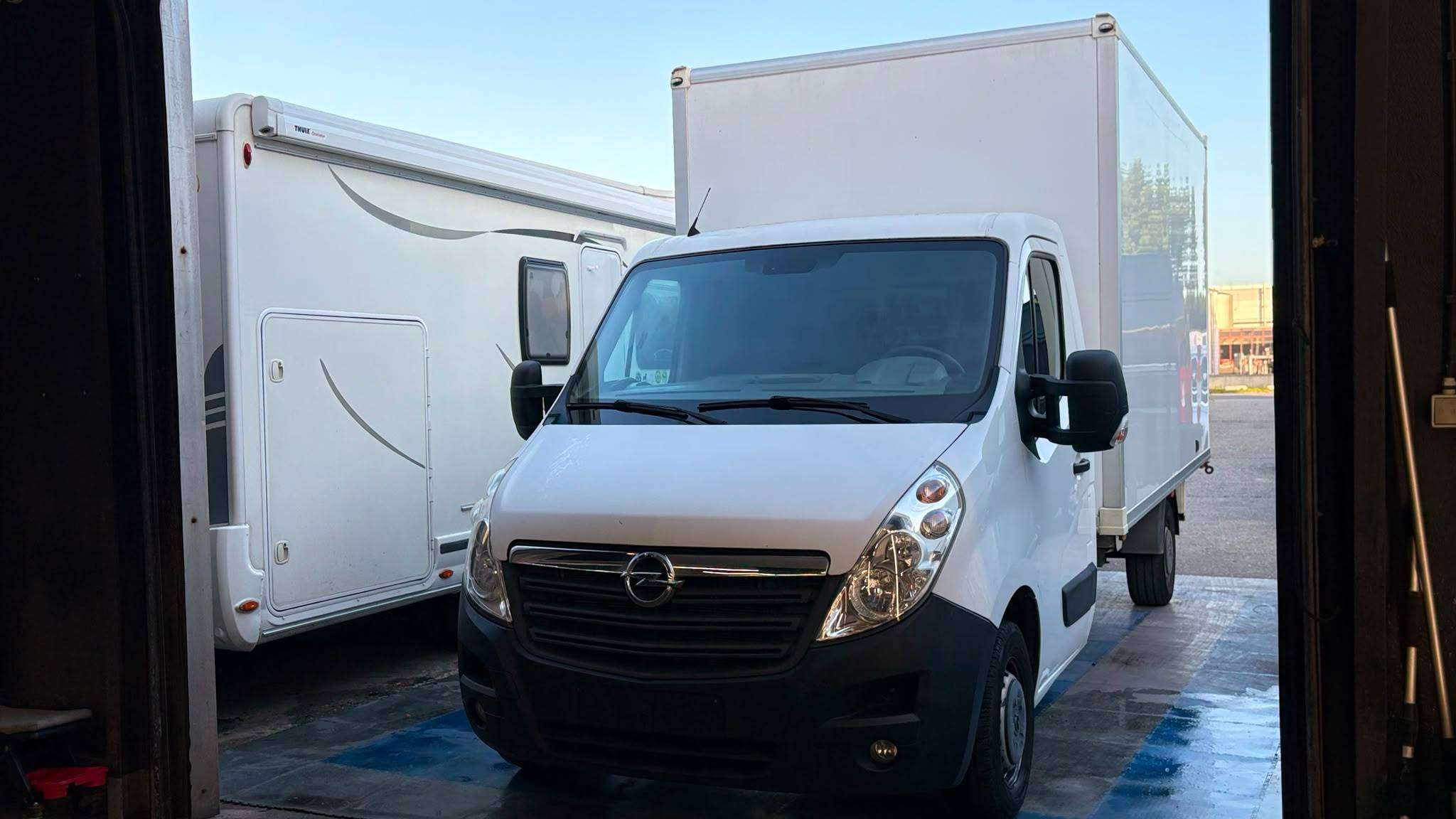 Opel Movano 2.3 DIESEL MANUEEL EUR5b bj2016