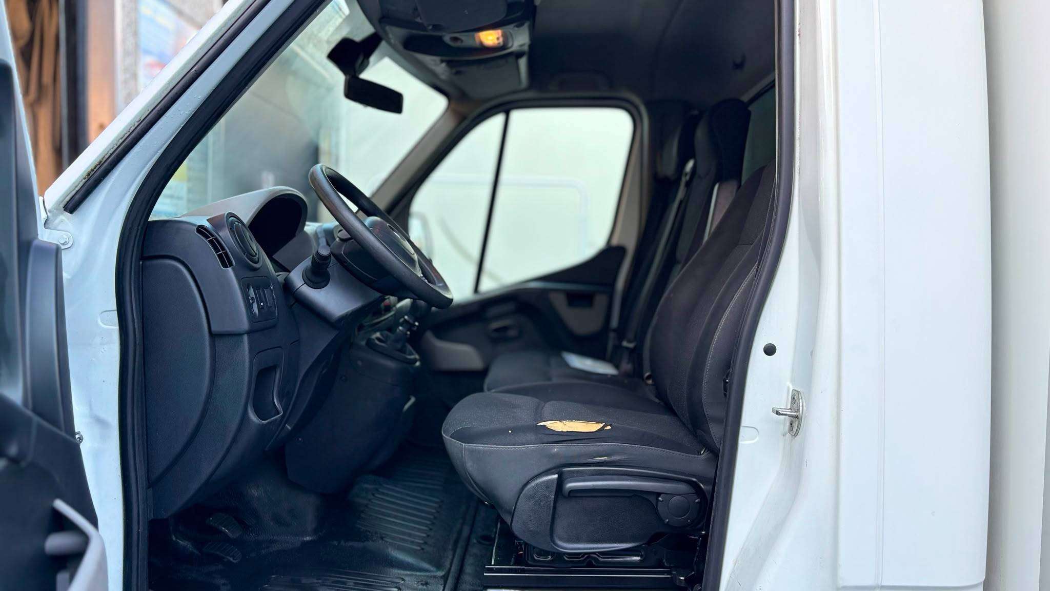 Opel Movano 2.3 DIESEL MANUEEL EUR5b bj2016