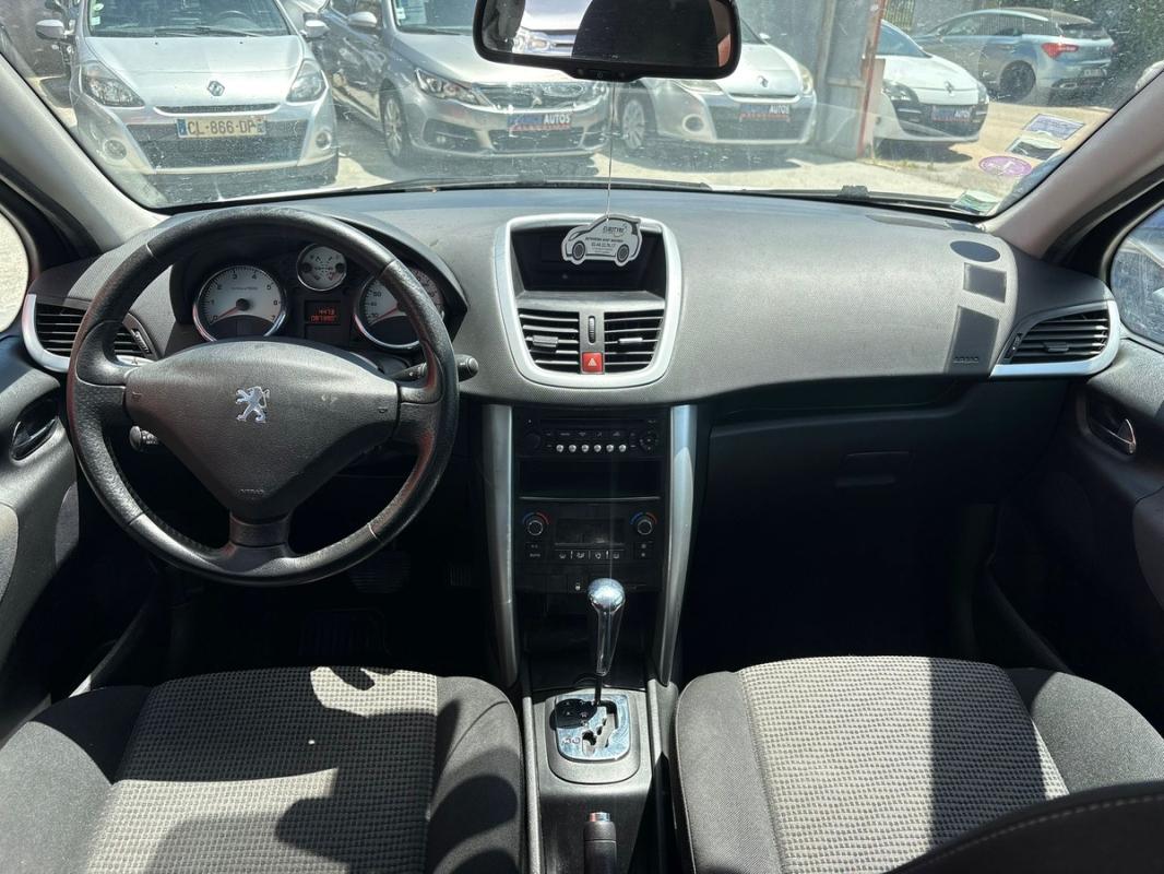 Peugeot 207 1.6 120 CH ESSENCE BOITE AUTOMATIQUE – ENTIÈREMENT RÉVISÉE ET GARANTIE 12 MOIS EN EUROPE