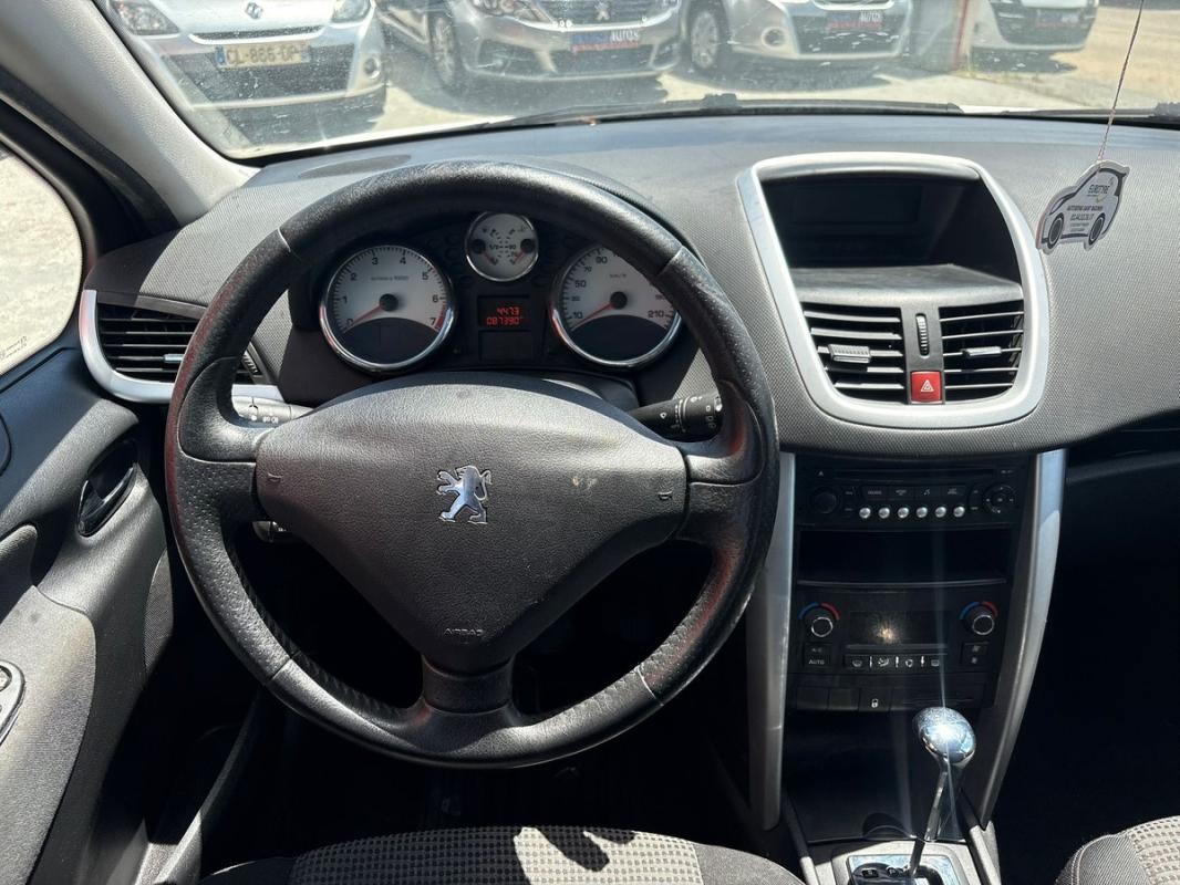 Peugeot 207 1.6 120 CH ESSENCE BOITE AUTOMATIQUE – ENTIÈREMENT RÉVISÉE ET GARANTIE 12 MOIS EN EUROPE
