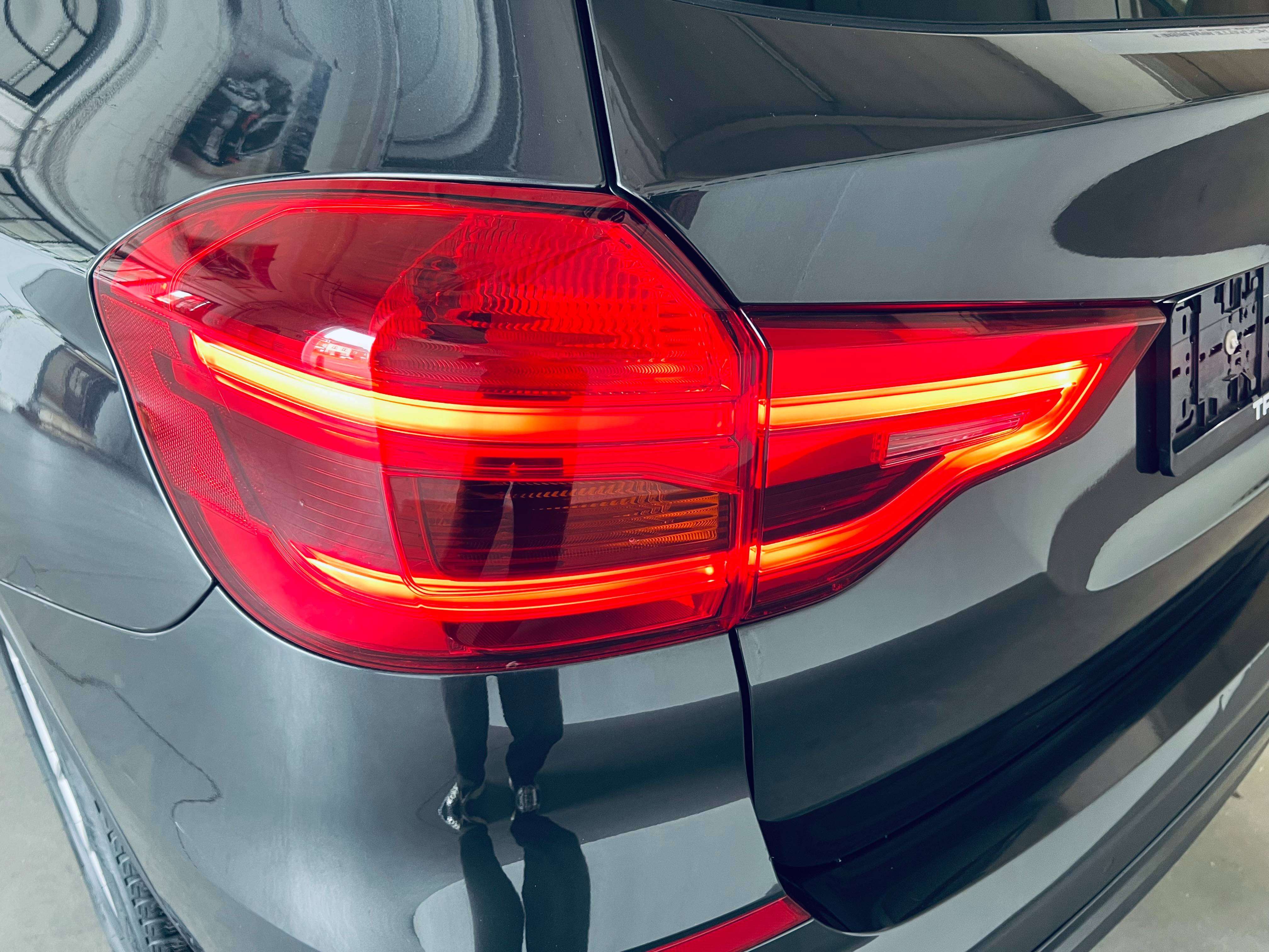 BMW X3 2.0 dA sDrive18+NAVI+PANO+CAMERA+CARNET+CARPASS