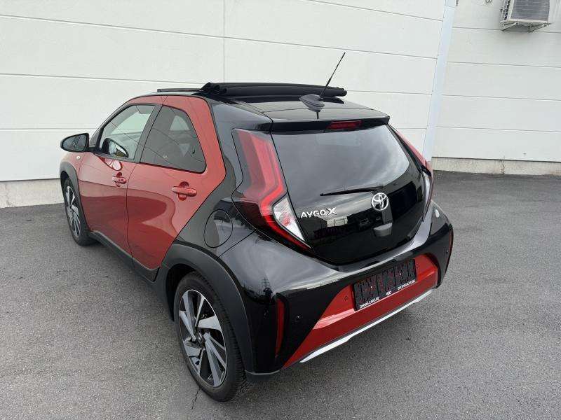 Toyota Aygo X R NVI  CVT