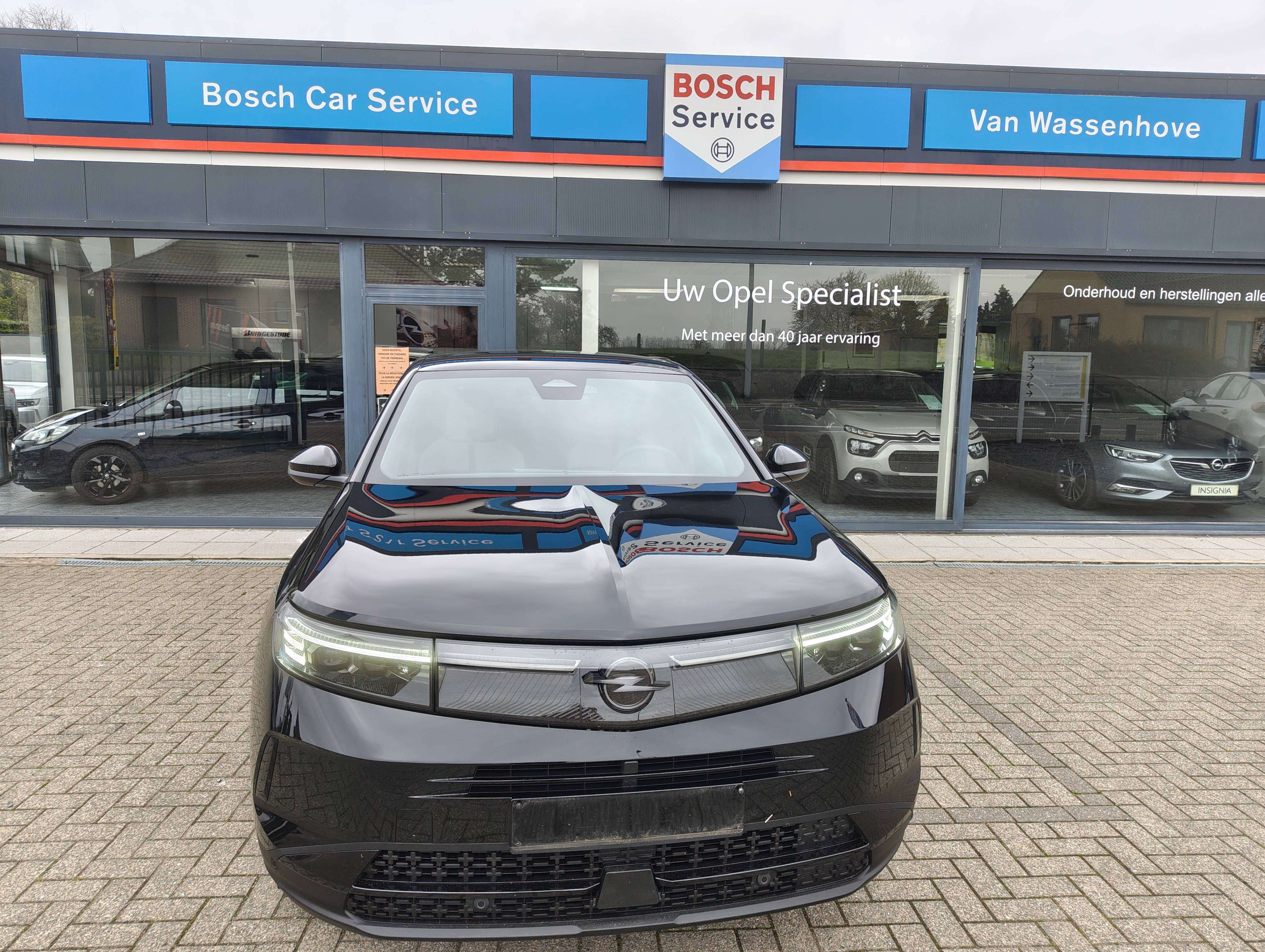 Opel Grandland New Grandland 1.2 Hybride (B+electr) 100kw directiewagen PROMO !!