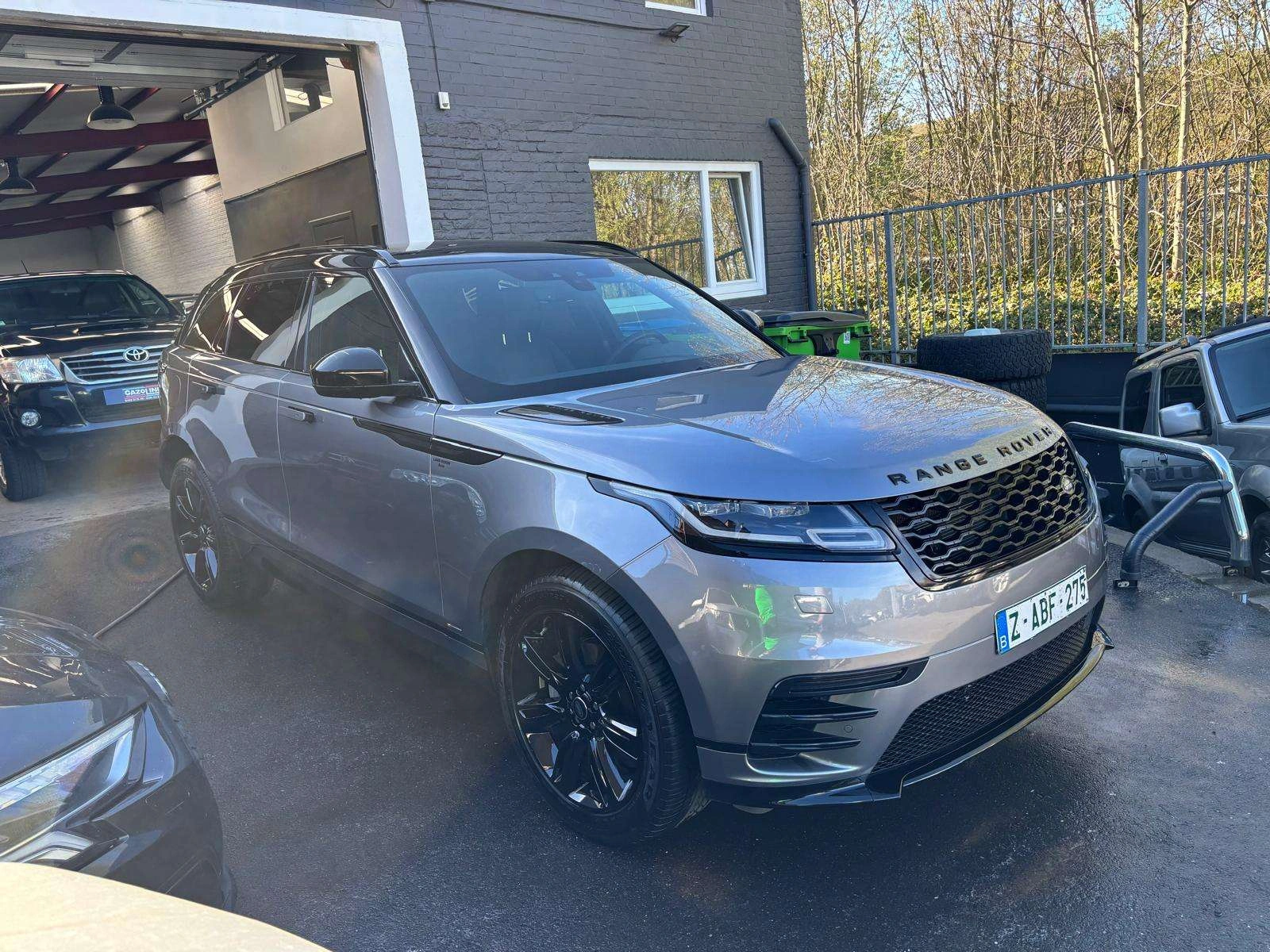 Land Rover Range Rover Velar Velar/R-Dynamic S/Full LR Service/Euro6d-ISC