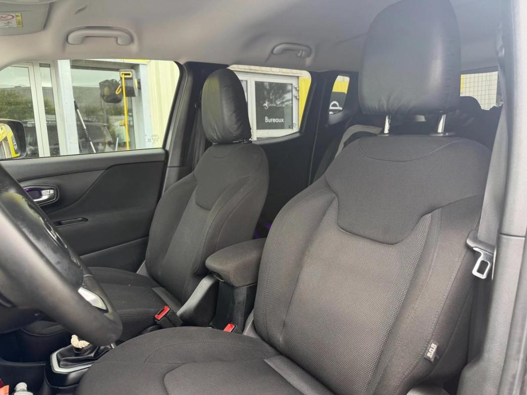 Jeep Renegade 1.6 MULTIJET 120 LIMITED 2WD START-STOP ENTRETIEN A JOUR-CARPLAY-CAMERA DE RECUL