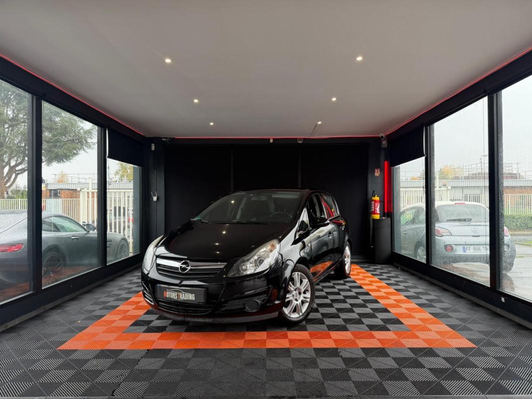 Opel Corsa 1.2i Twinport - BV Easytronic D BERLINE Enjoy PHASE 1