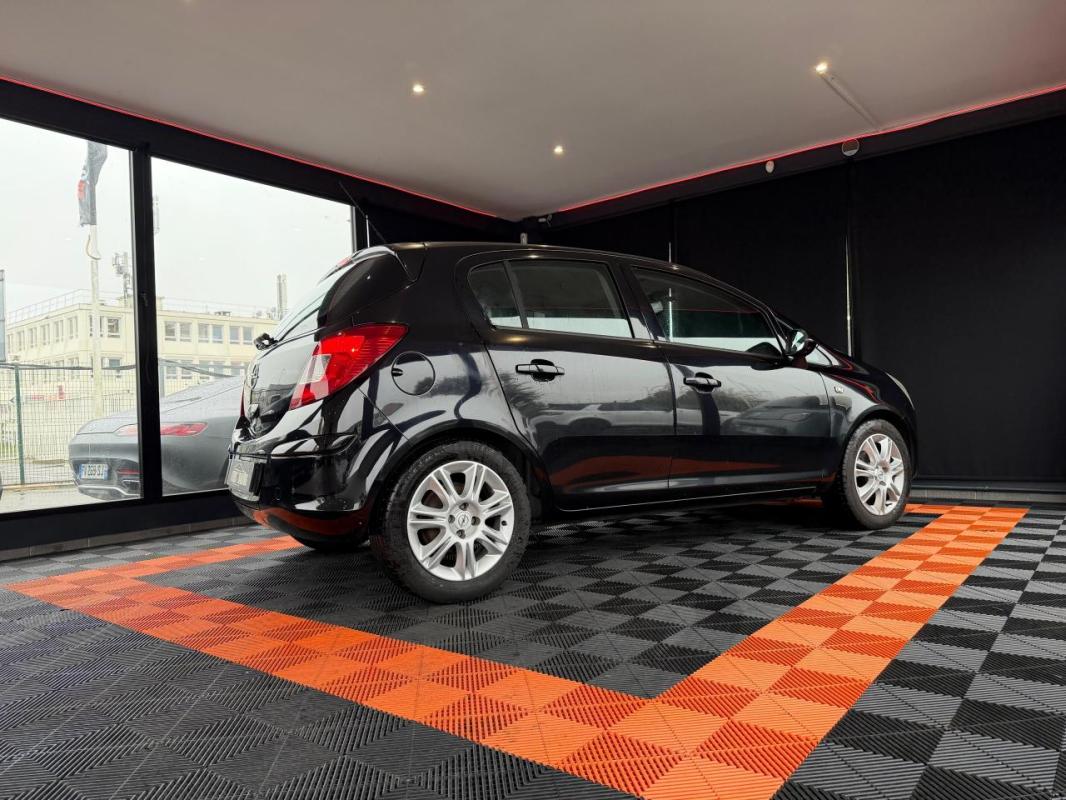 Opel Corsa 1.2i Twinport - BV Easytronic D BERLINE Enjoy PHASE 1