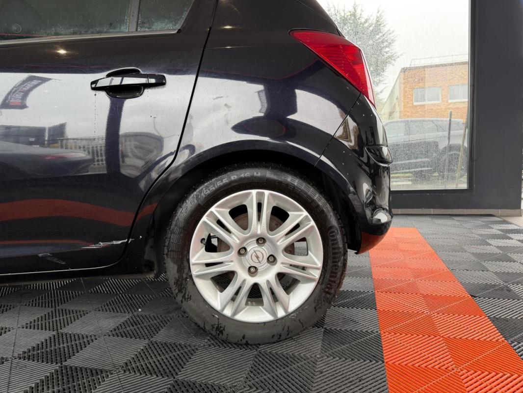 Opel Corsa 1.2i Twinport - BV Easytronic D BERLINE Enjoy PHASE 1