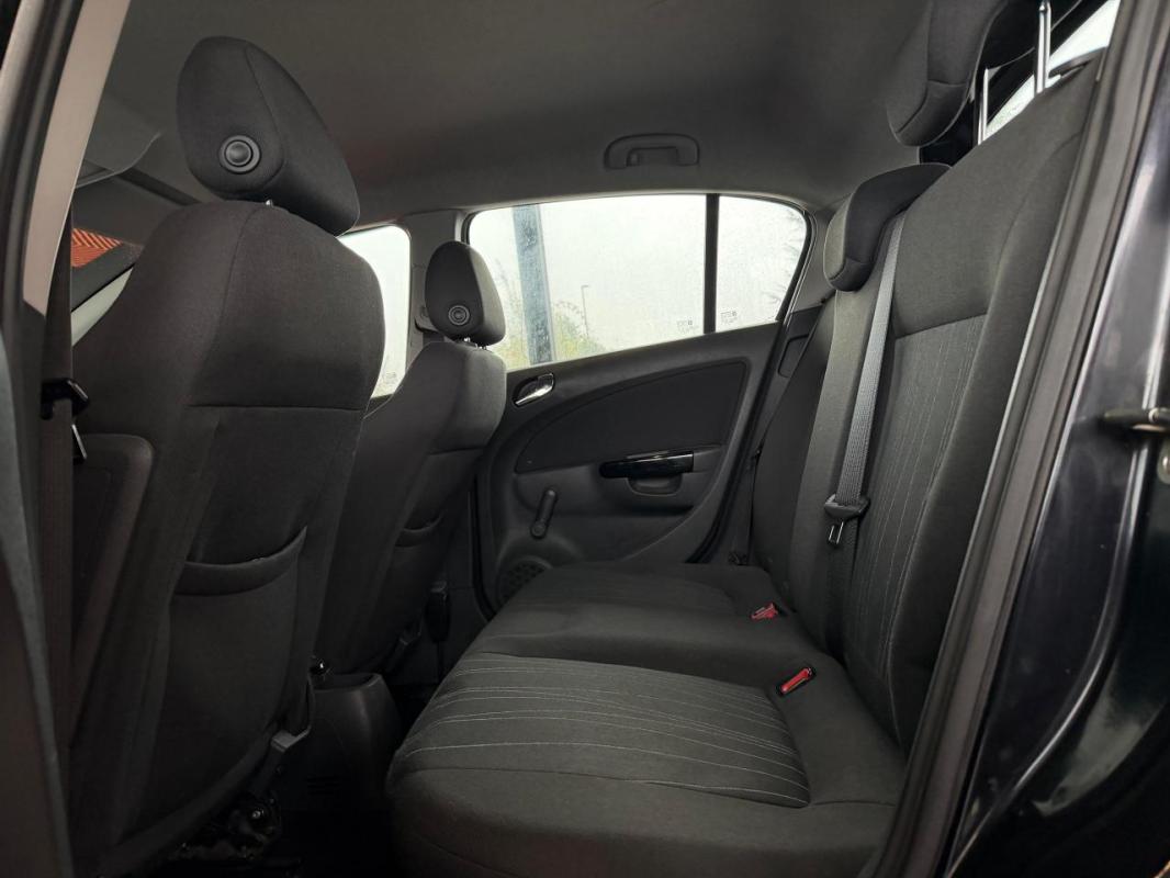 Opel Corsa 1.2i Twinport - BV Easytronic D BERLINE Enjoy PHASE 1