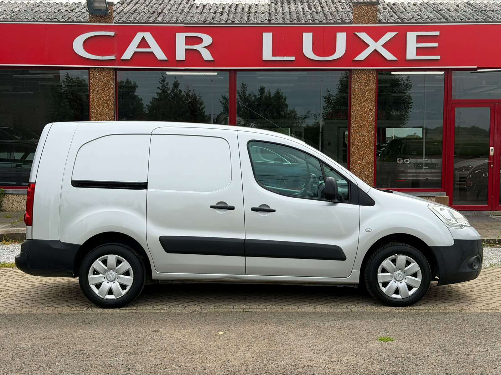 Citroen Berlingo 1.6 HDi UTILITAIRE L2 LONG CHASSIS
