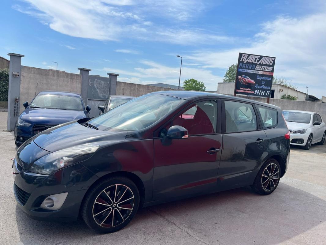 Renault Scenic PHASE 2 1.6L DCI 131 CHV 7 PLACES - ENTIÈREMENT RÉVISÉE & GARANTIE