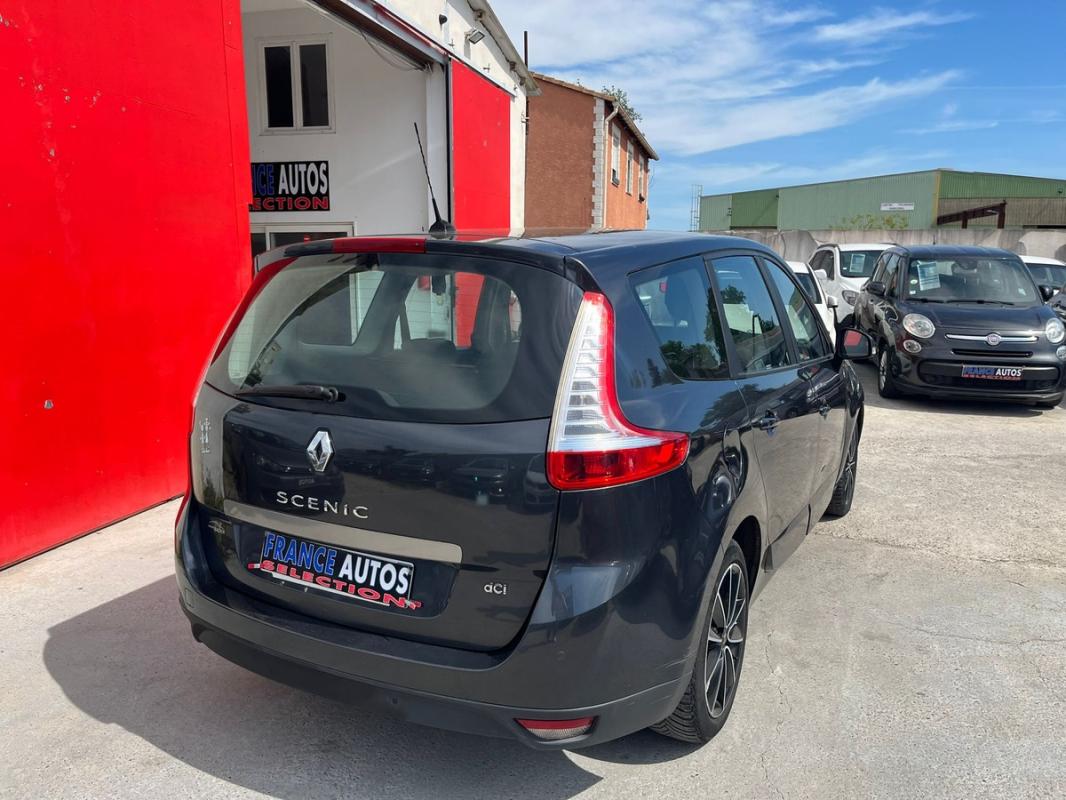Renault Scenic PHASE 2 1.6L DCI 131 CHV 7 PLACES - ENTIÈREMENT RÉVISÉE & GARANTIE