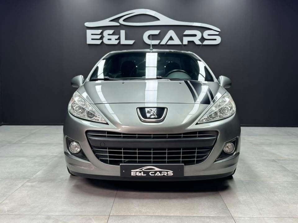 Peugeot 207 207 CC 1.6 HDi **12 mois de garantie**