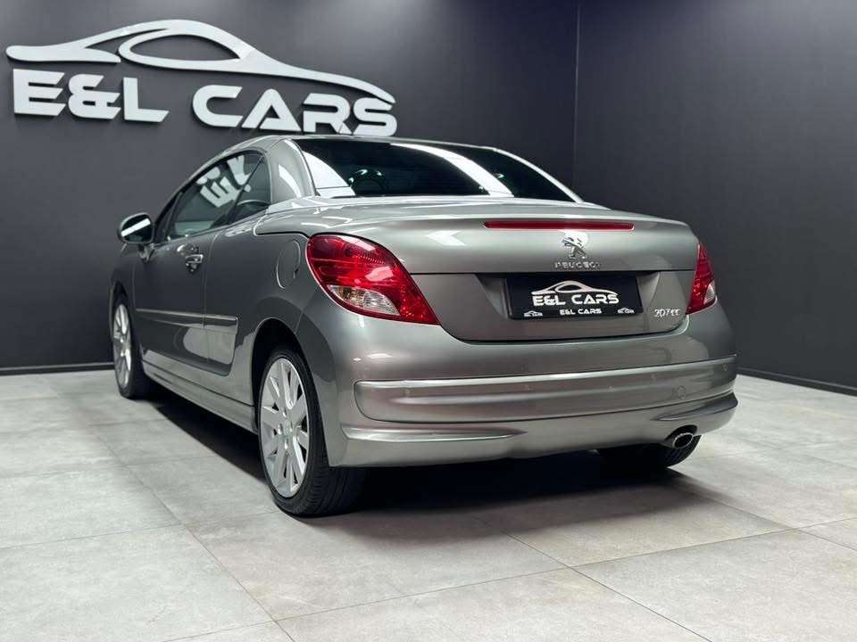 Peugeot 207 207 CC 1.6 HDi **12 mois de garantie**