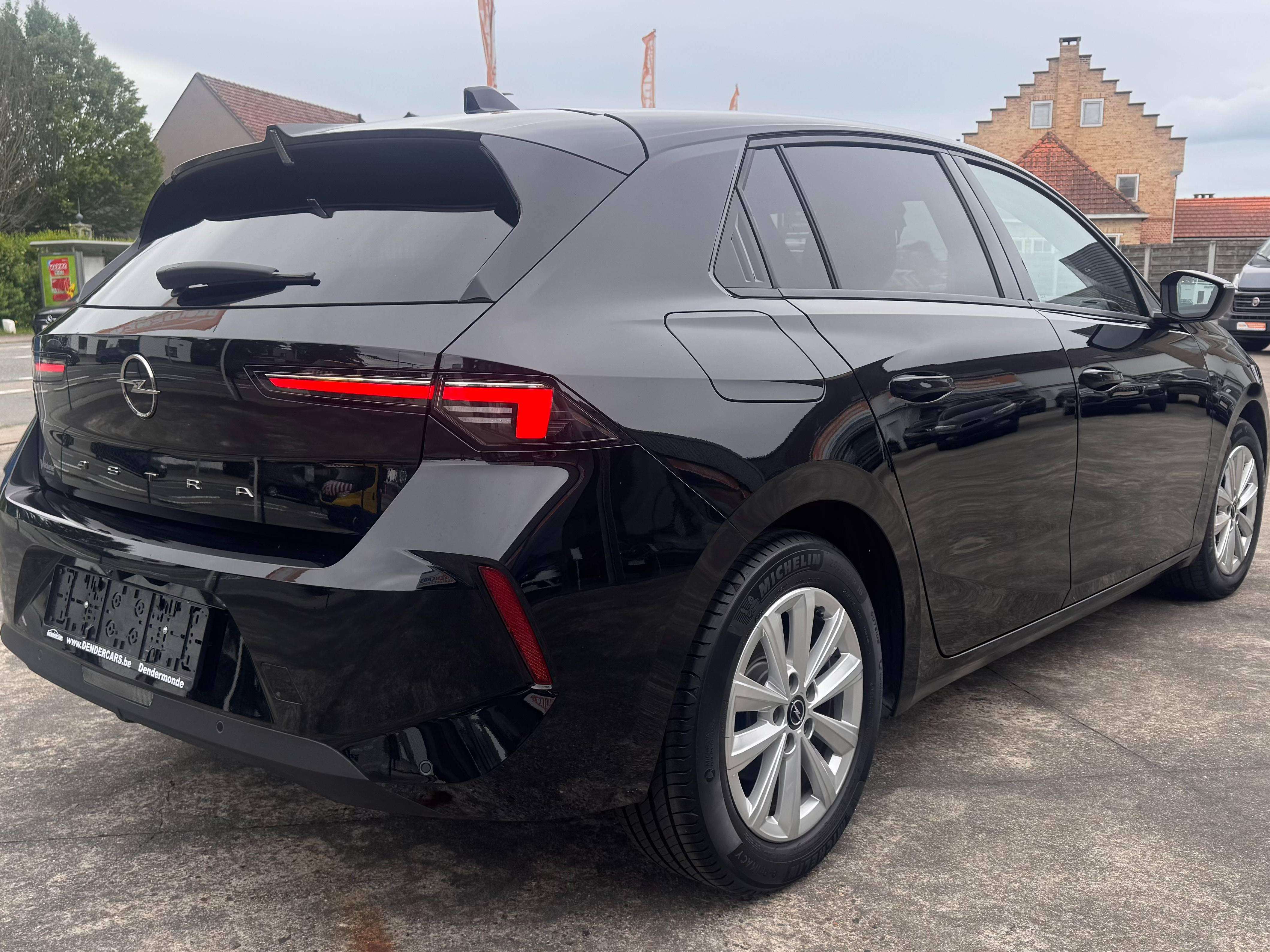 Opel Astra Opel Astra,1.2i Turbo, 2022, 7.439km's, camera + Garantie