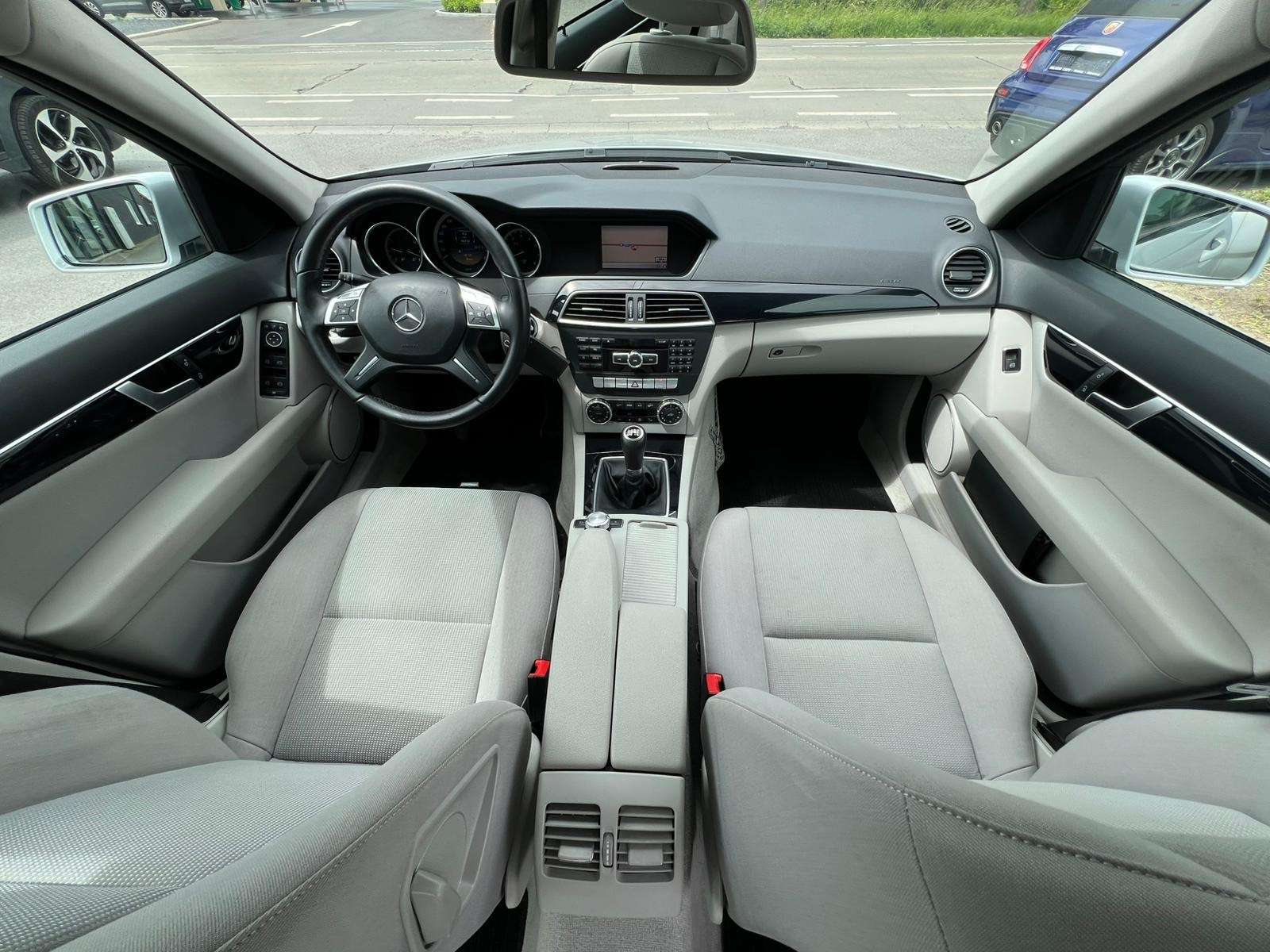 Mercedes-Benz C 180 C 180 CGI BlueEFFICIENCY GARANTI ECRAN NAVI CLIM