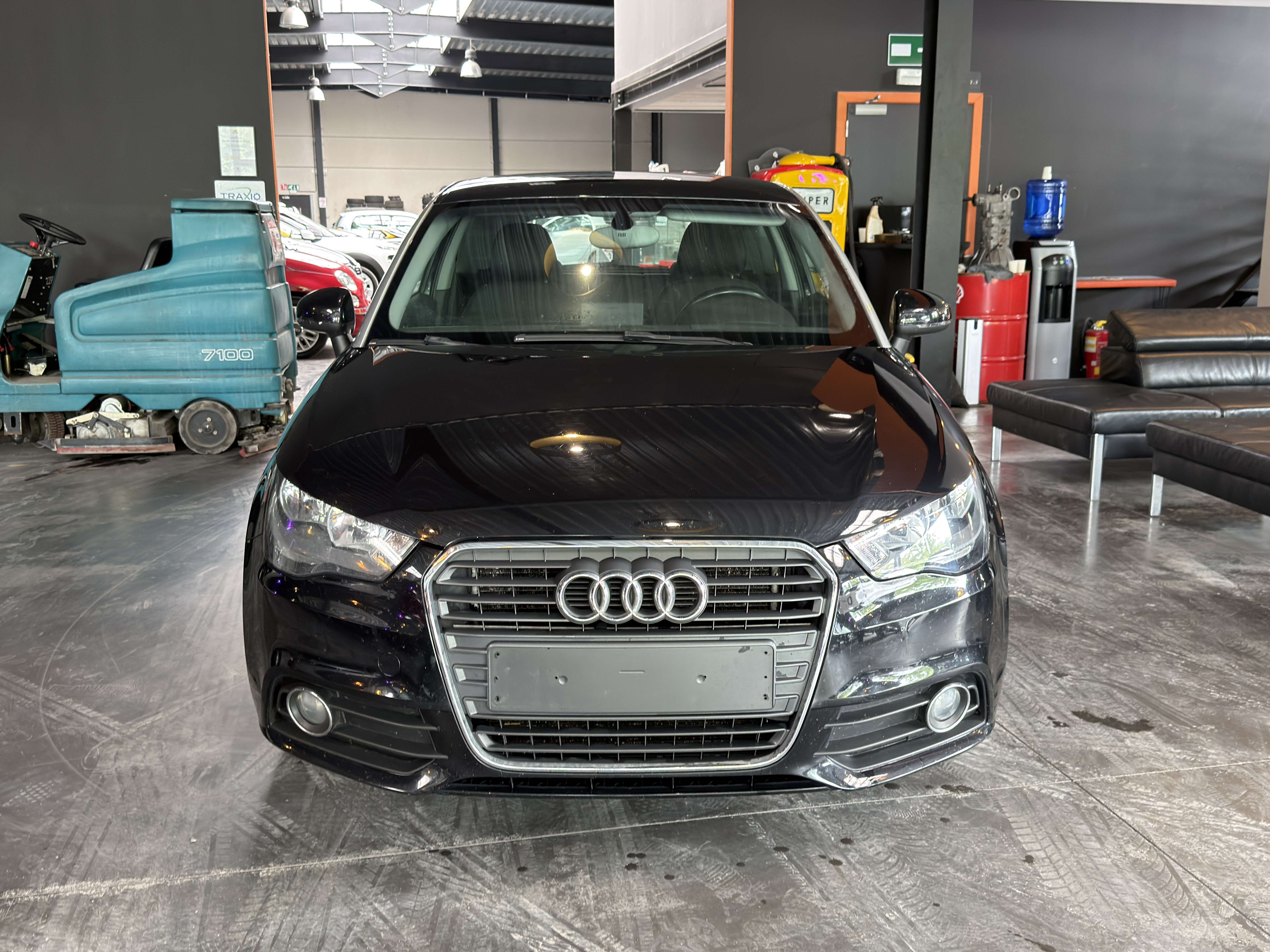 Audi A1 A1 1.2 TFSI Ambition//12 mois de garantie