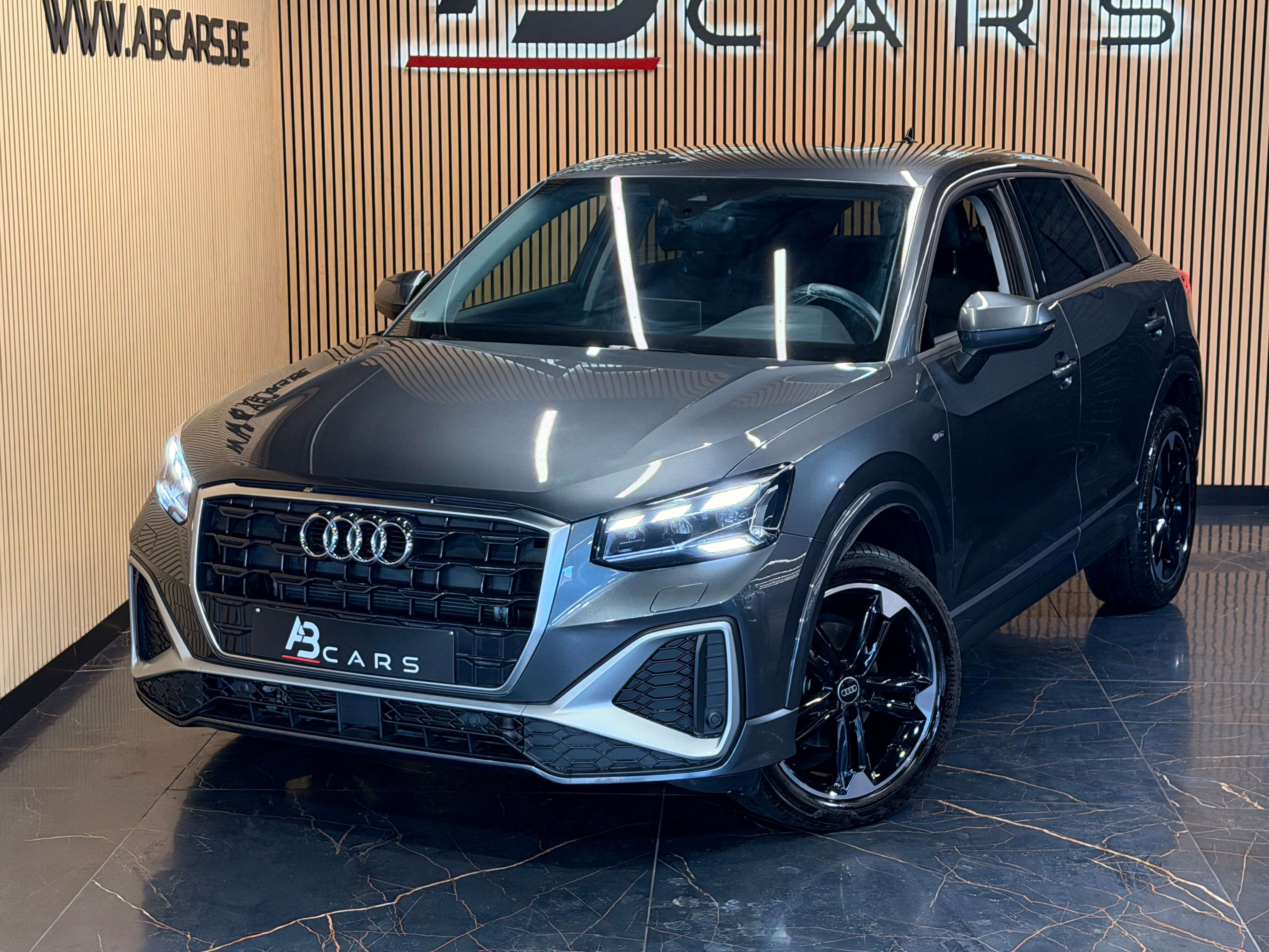 Audi Q2 30 TDi S LINE  S tronic * GARANTIE 12 MOIS * 1ER PROP *