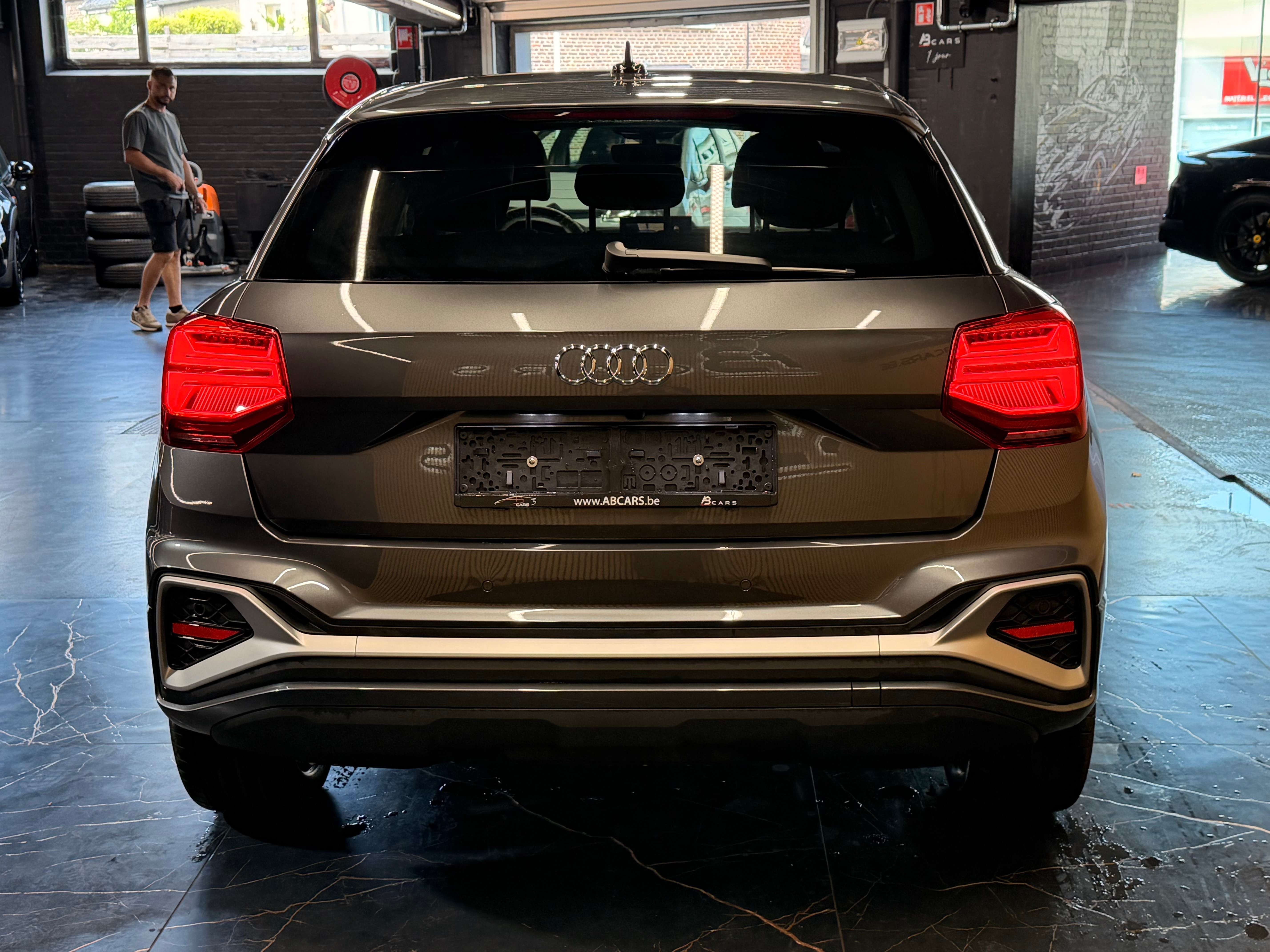 Audi Q2 30 TDi S LINE  S tronic * GARANTIE 12 MOIS * 1ER PROP *