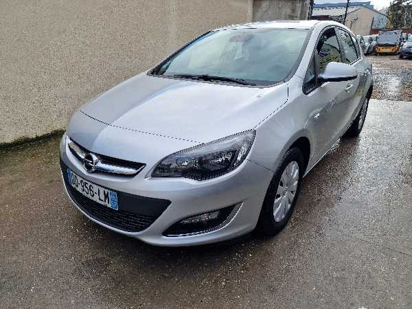 Opel Astra IV 1.7 CDTI 110 FAP EDITION