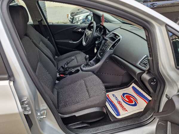 Opel Astra IV 1.7 CDTI 110 FAP EDITION