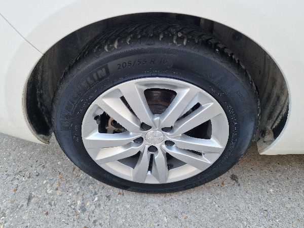 Peugeot 308 II (2) SW 1.5 BLUEHDI 130 S&amp;S ACTIVE