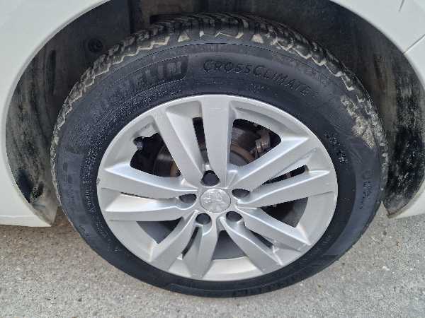 Peugeot 308 II (2) SW 1.5 BLUEHDI 130 S&amp;S ACTIVE