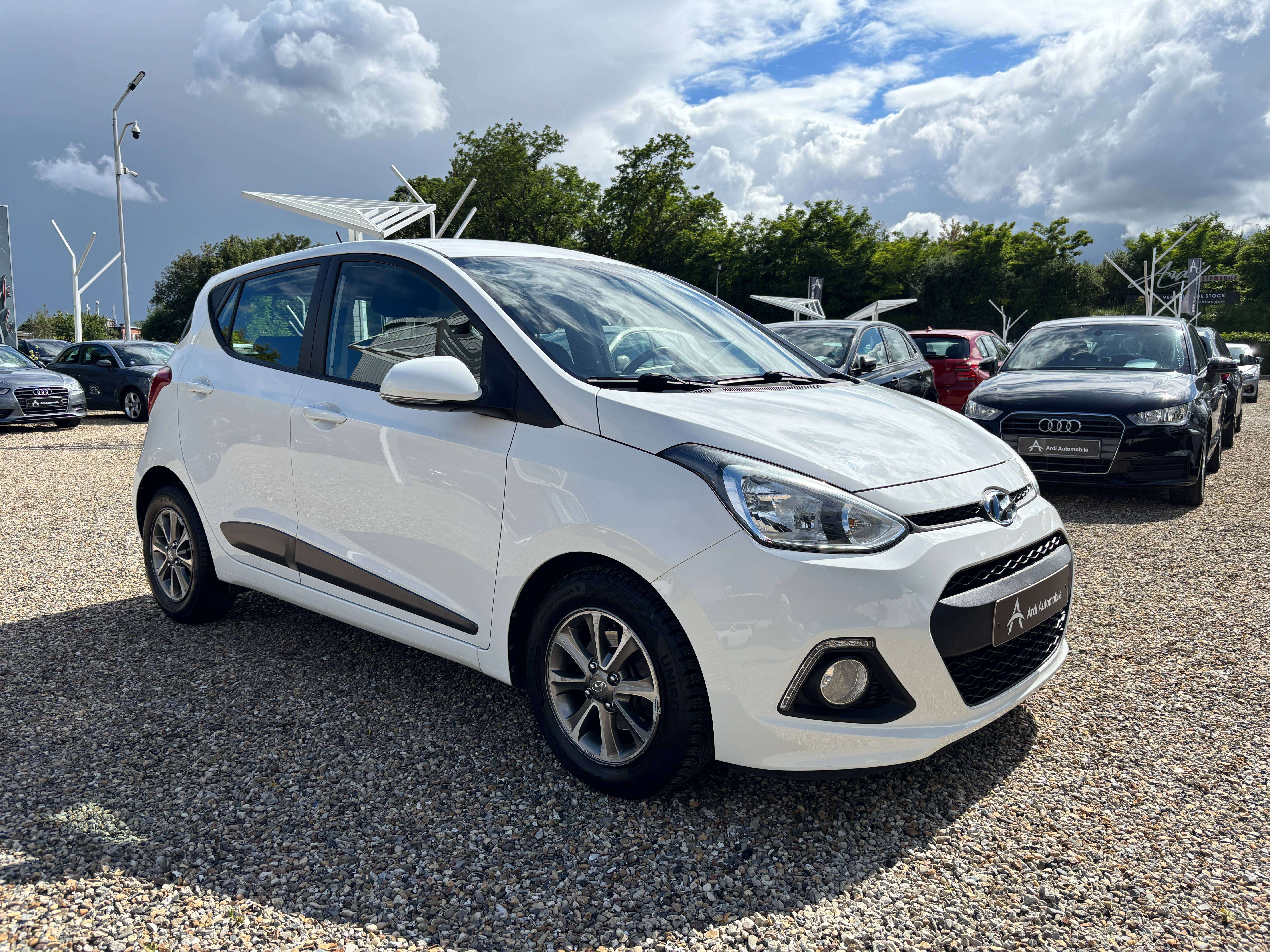 Hyundai i10 1.0i *CRUISE CONTROL*BLUETOOTH*CAPTEUR AR*GARANTIE*