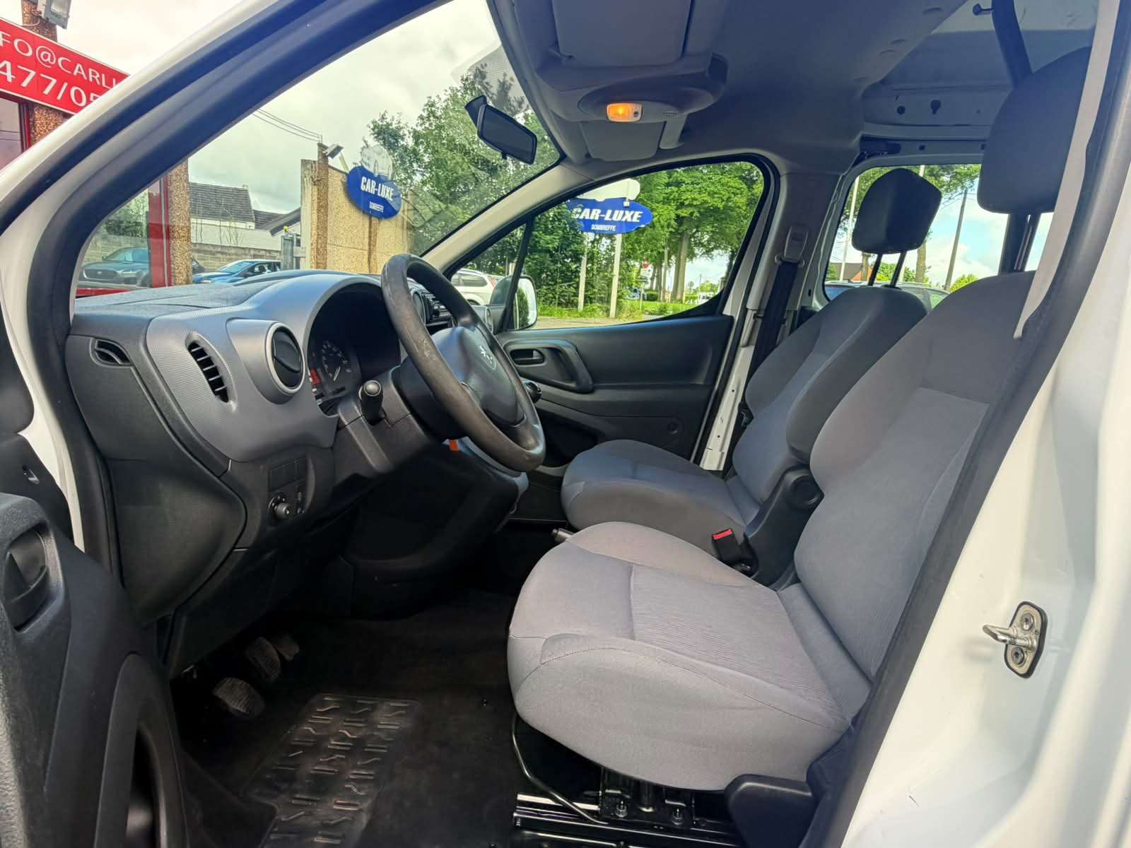 Peugeot Partner LONG CHASSIS 1.6HDI 90CV HDI  UTILITAIRE