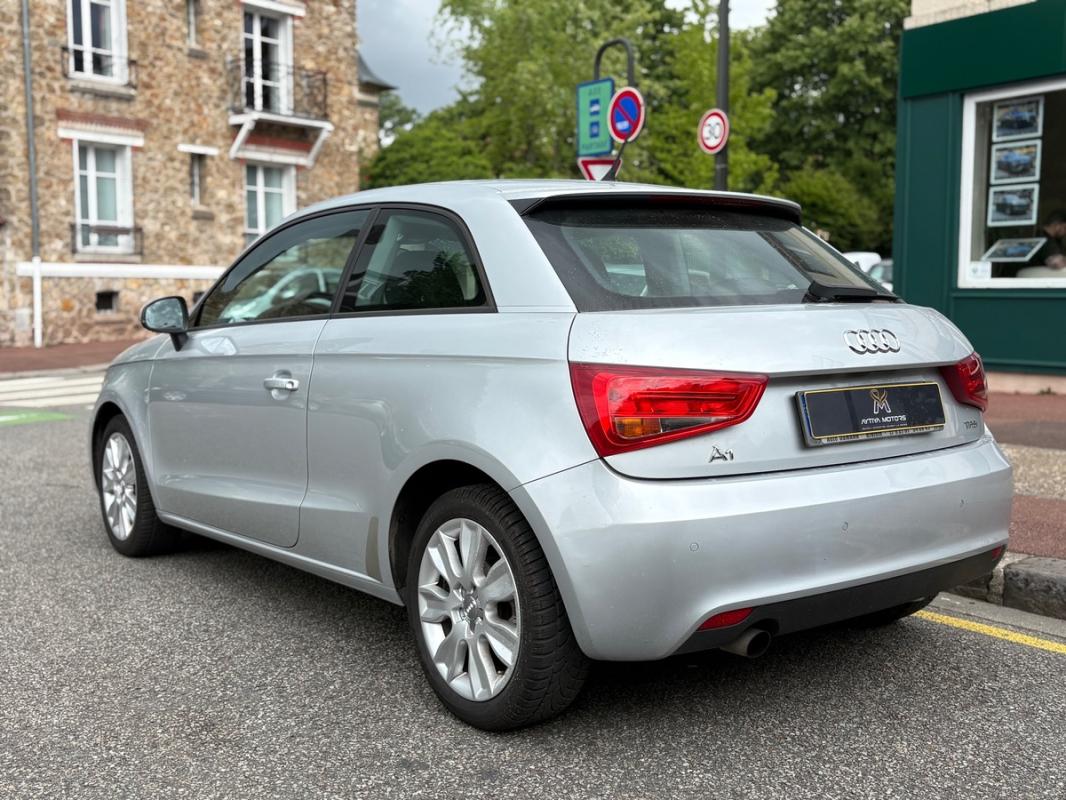 Audi A1 AMBITION PHASES 2 3 Portes 1.2 TFSI 85 cv - KILOMÉTRAGE CERTIFIÉ